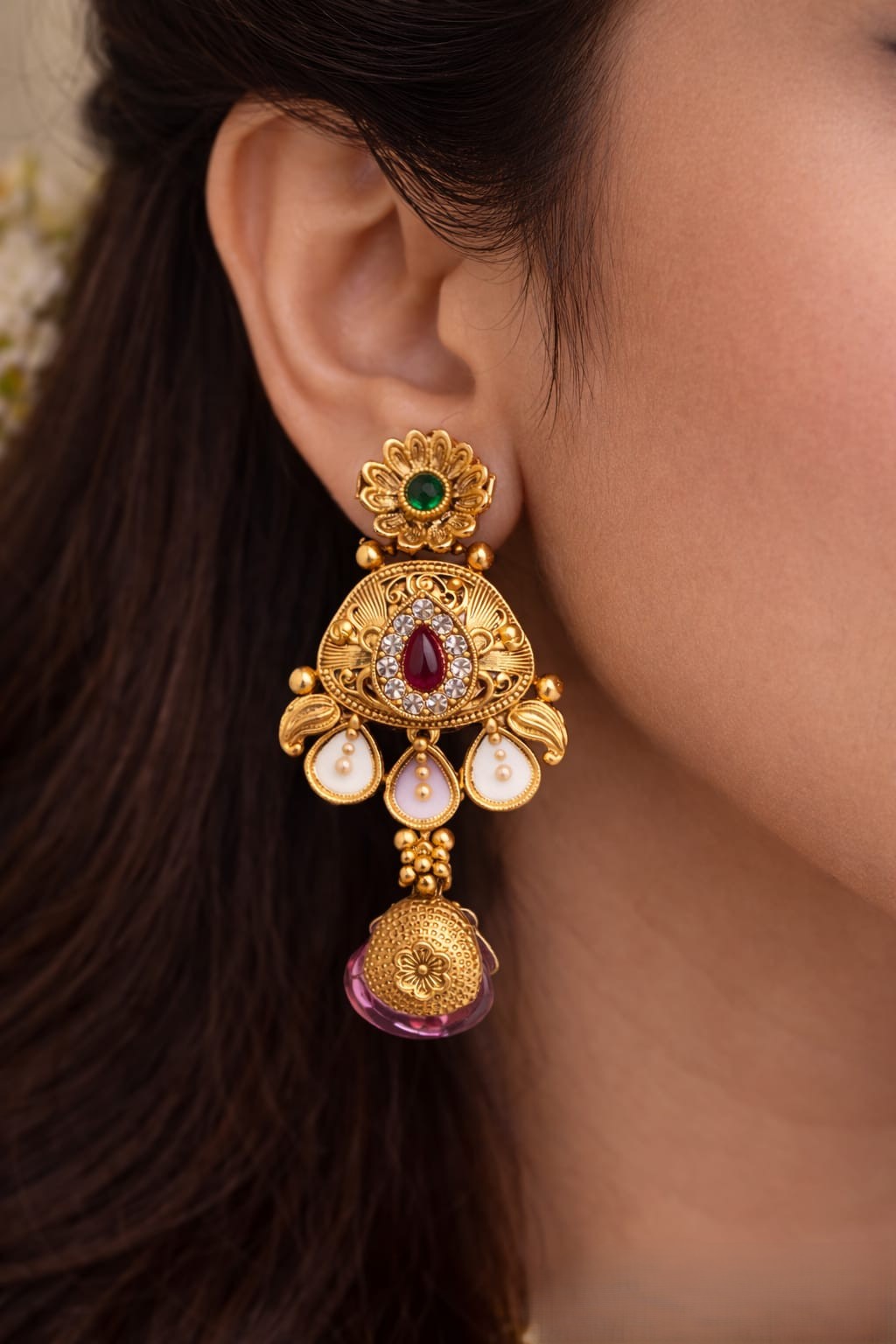 GOLD PLATED STUD EARRING