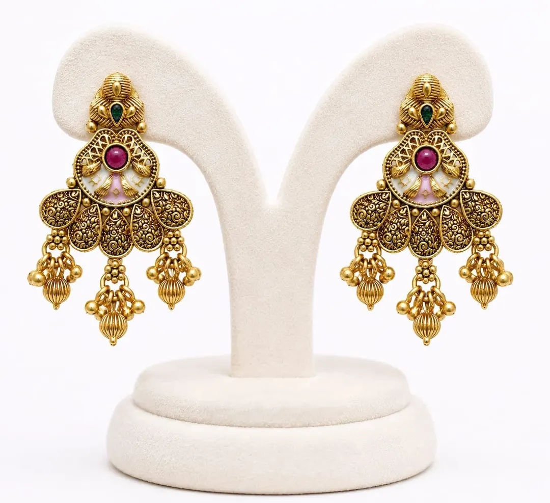 ANTIQUE GOLD PLATED FLORAL CHANDELIER EARRING