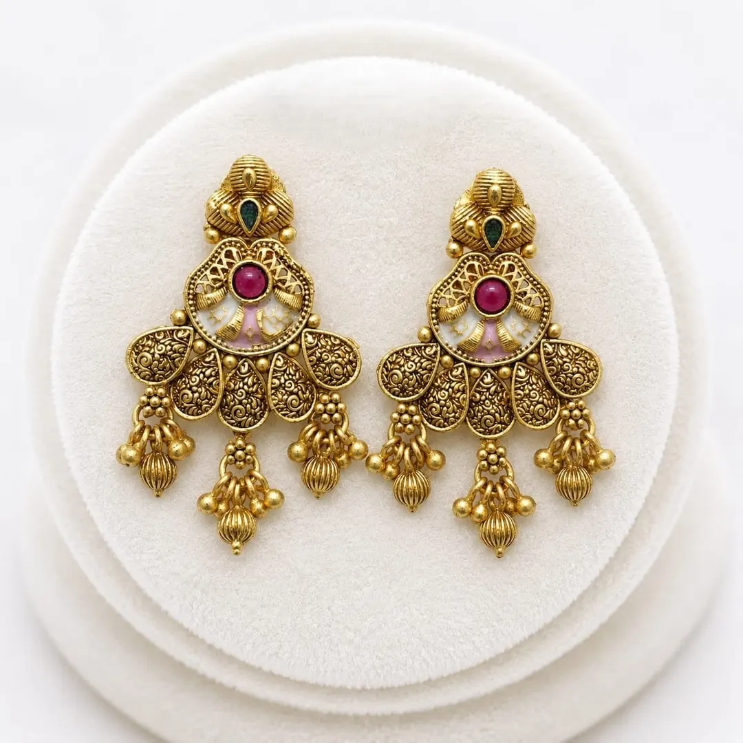 ANTIQUE GOLD PLATED FLORAL CHANDELIER EARRING