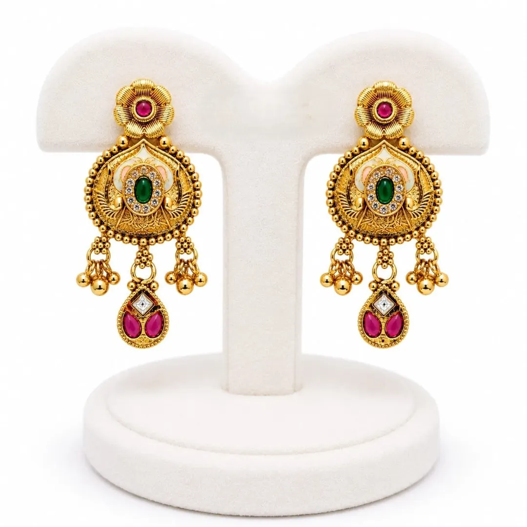 TRADITIONAL GOLD-TONE CHANDELIER EARRINGS WITH MULTICOLOUR STONES