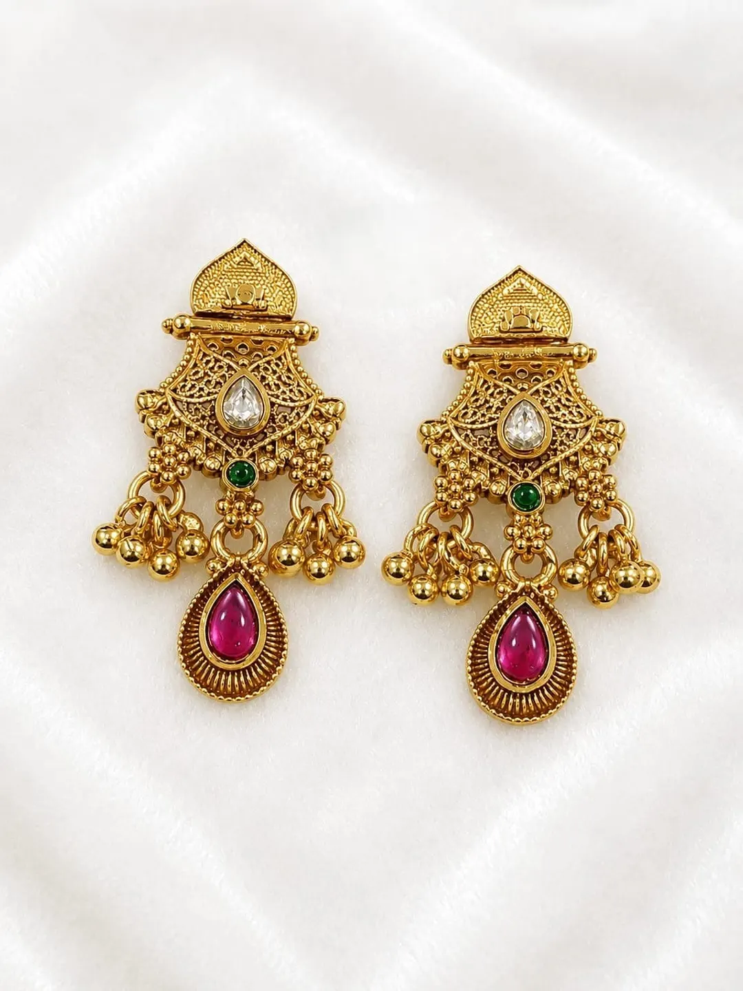 ANTIQUE GOLD PLATED CHANDELIER EARRING