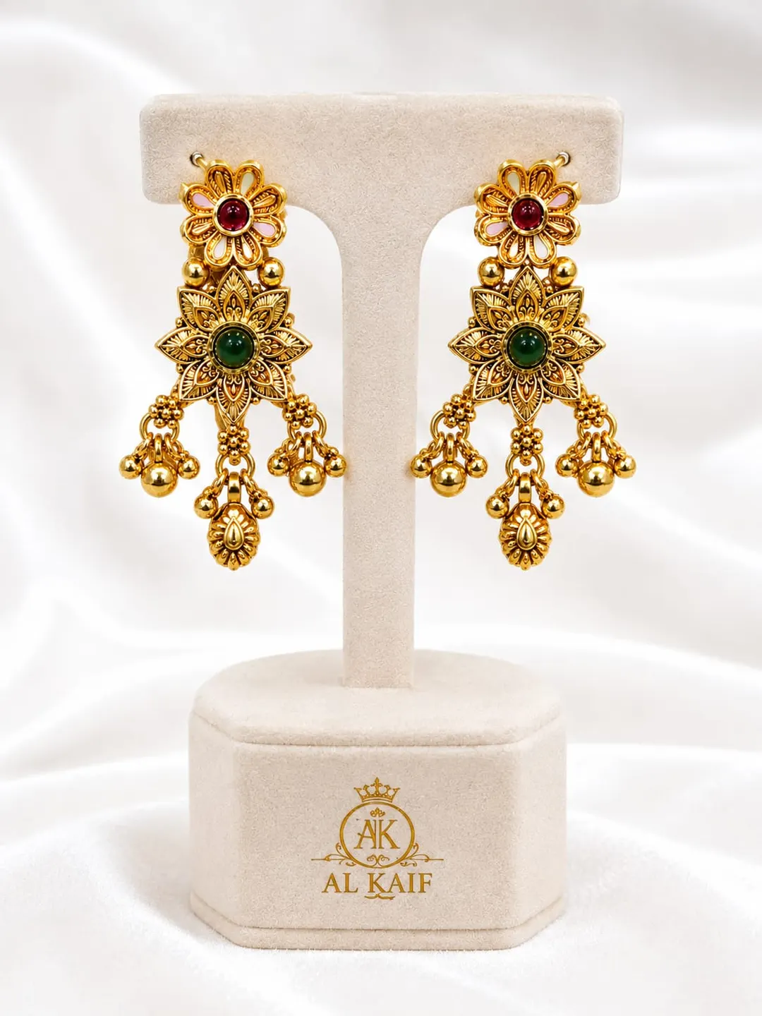 GOLD TONED FLORAL CHANDELIER EARRING