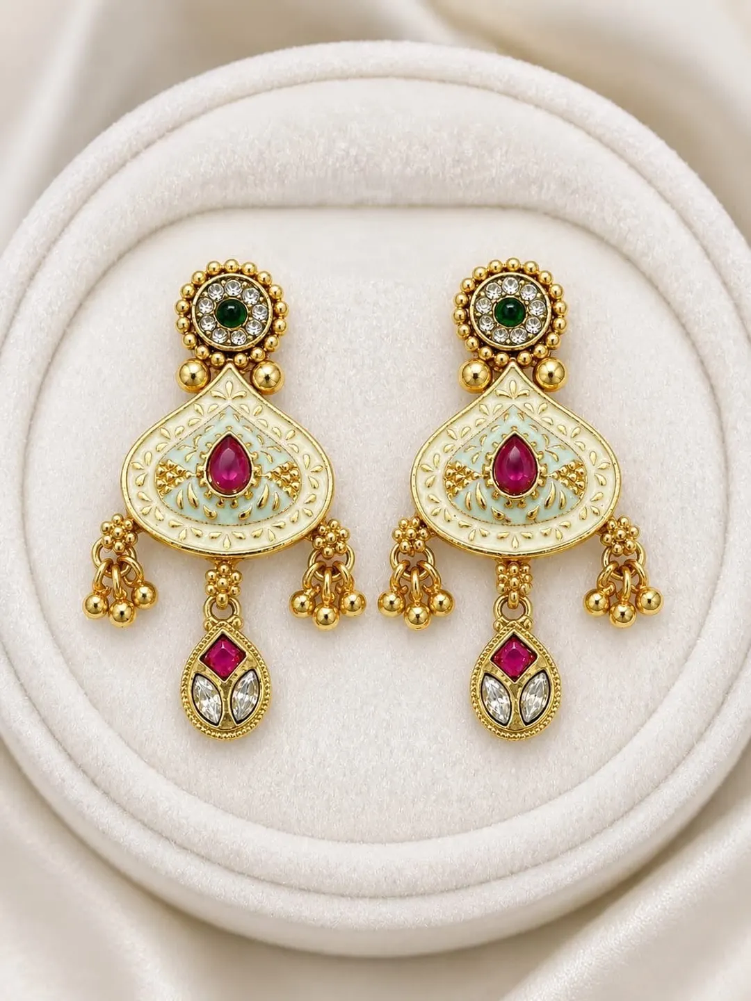 ANTIQUE GOLD RED STONE KUNDAN DROP EARRING.