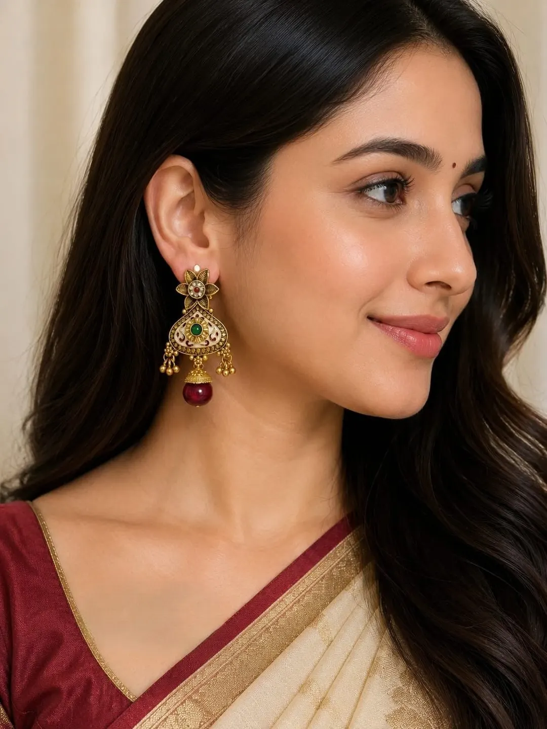 ANTIQUE GOLD TONE CHANDBALI EARRING