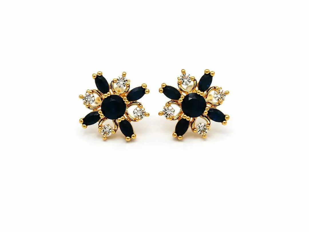 FLORAL STUD EARRING