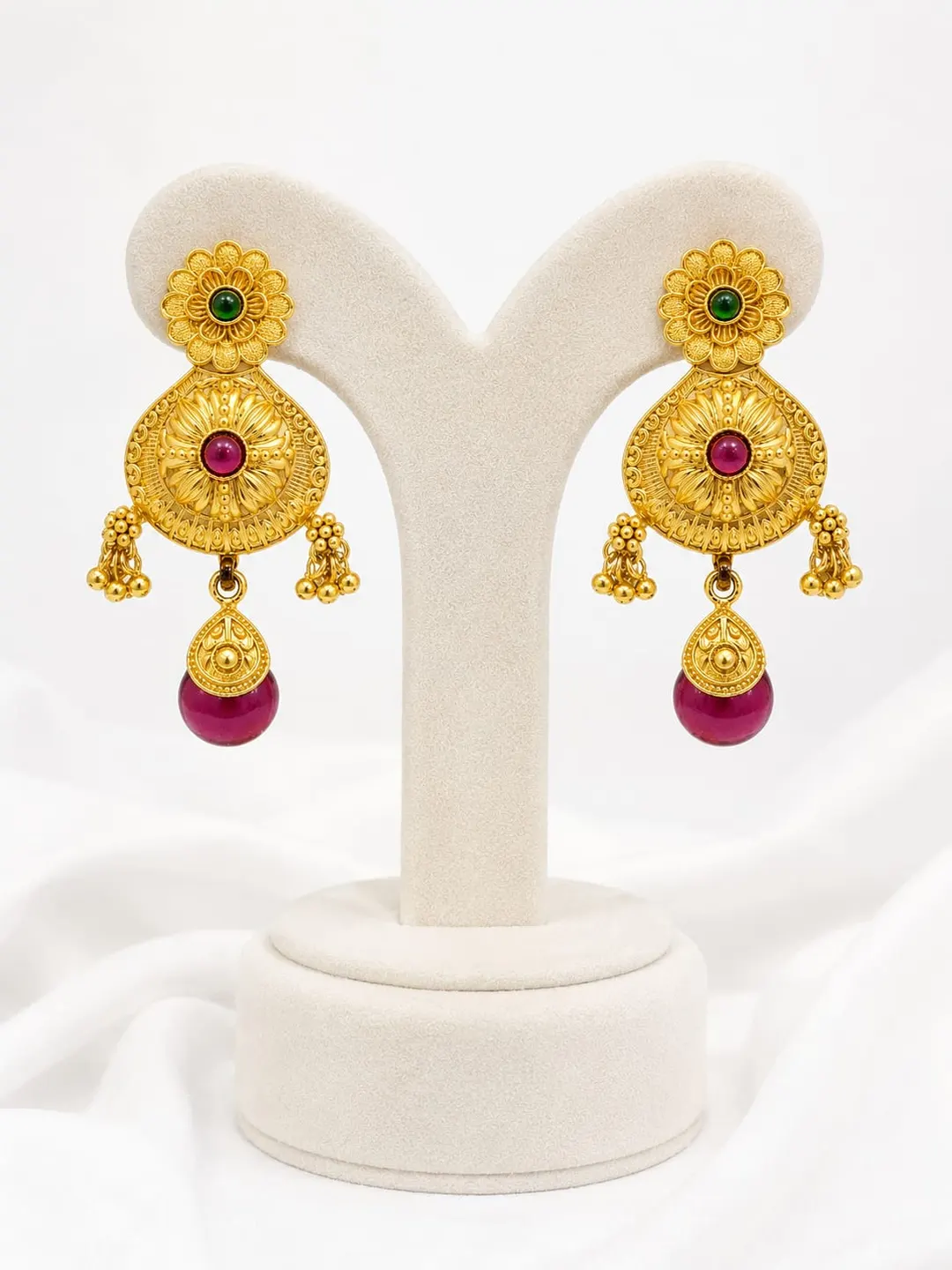 GOLD TONED FLORAL CHANDBALI EARRING