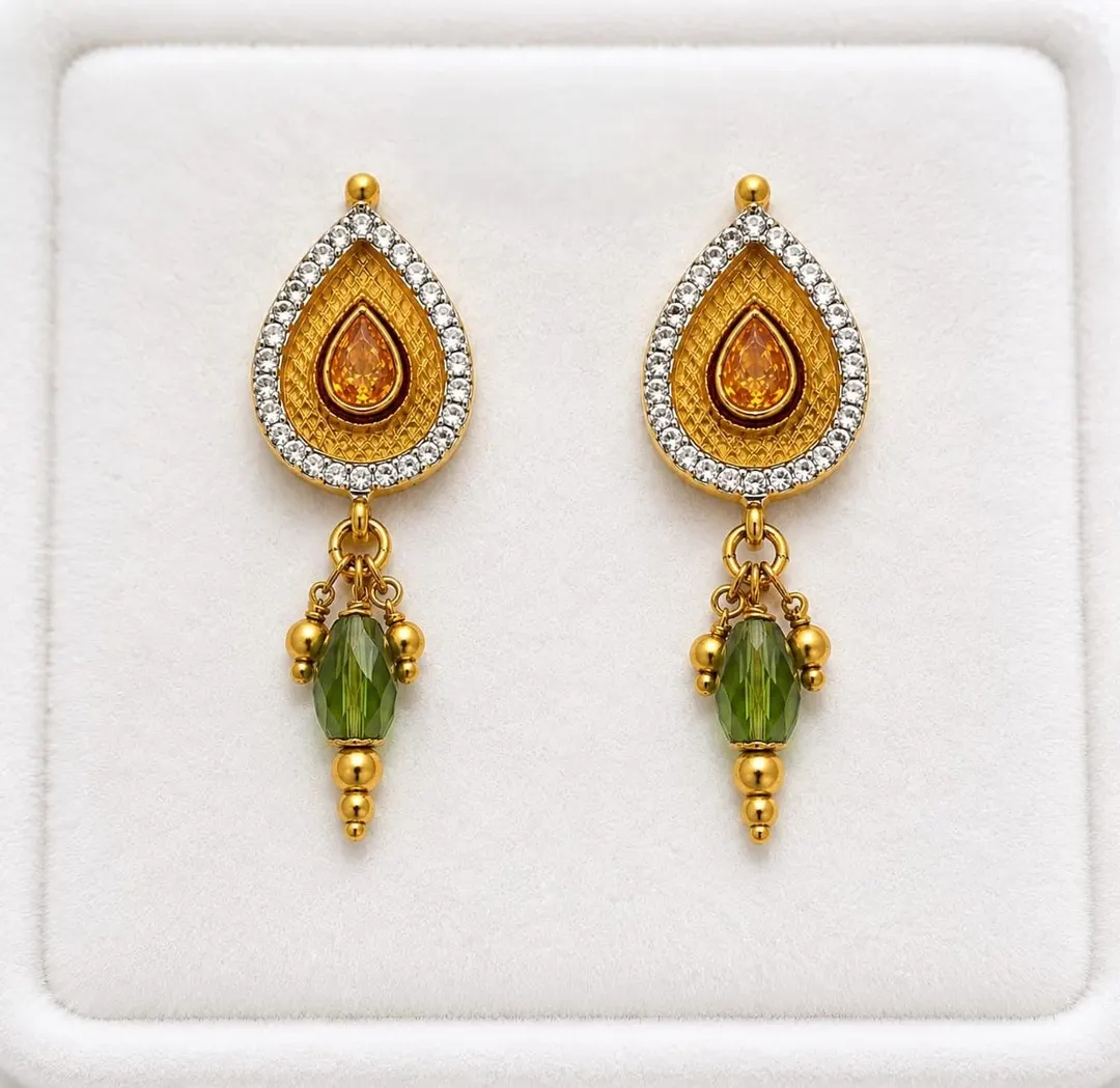 GOLD TONE TEARDROP DANGLE EARRING