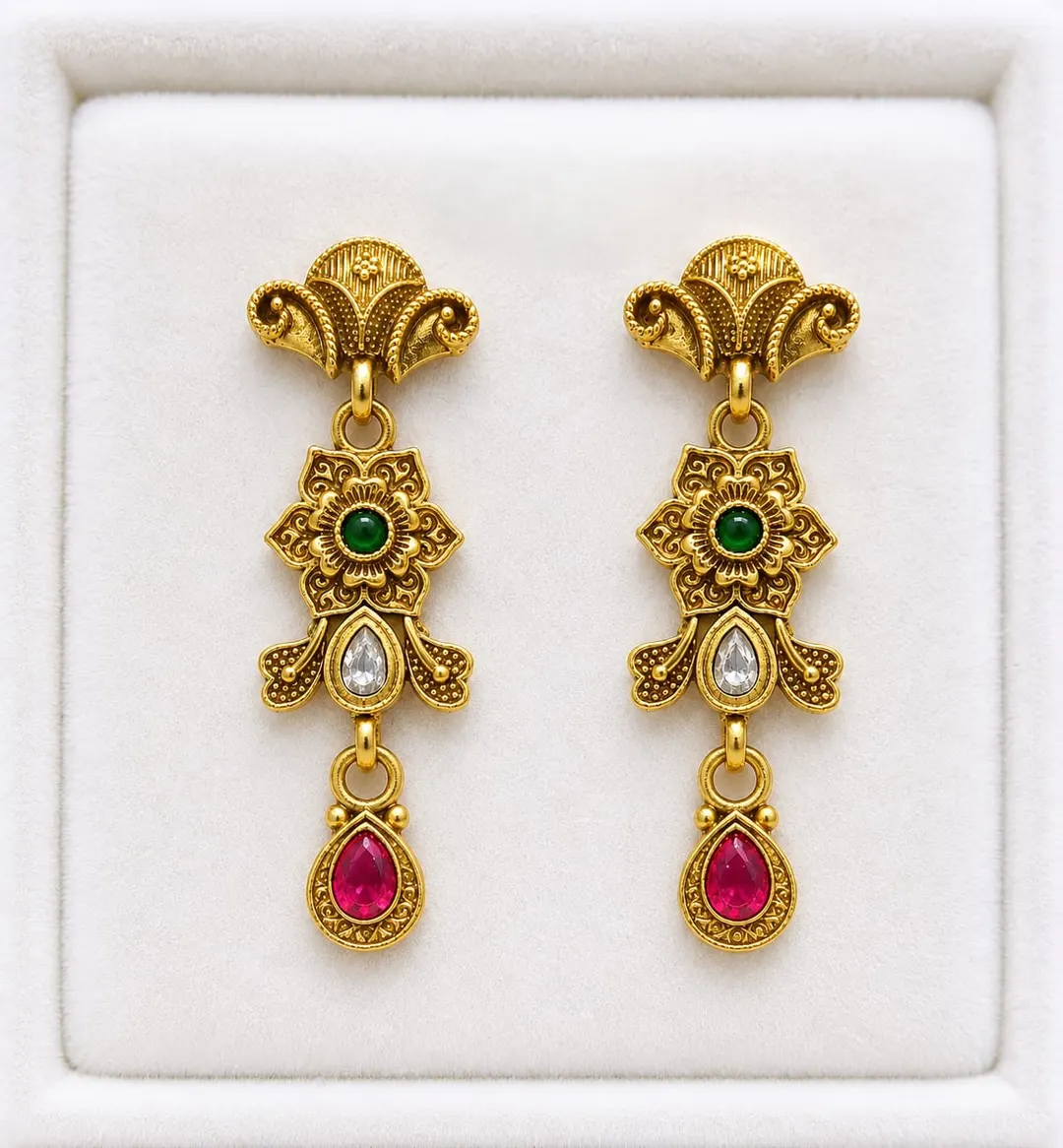 ANTIQUE GOLD TONE FLORAL DROP EARRING