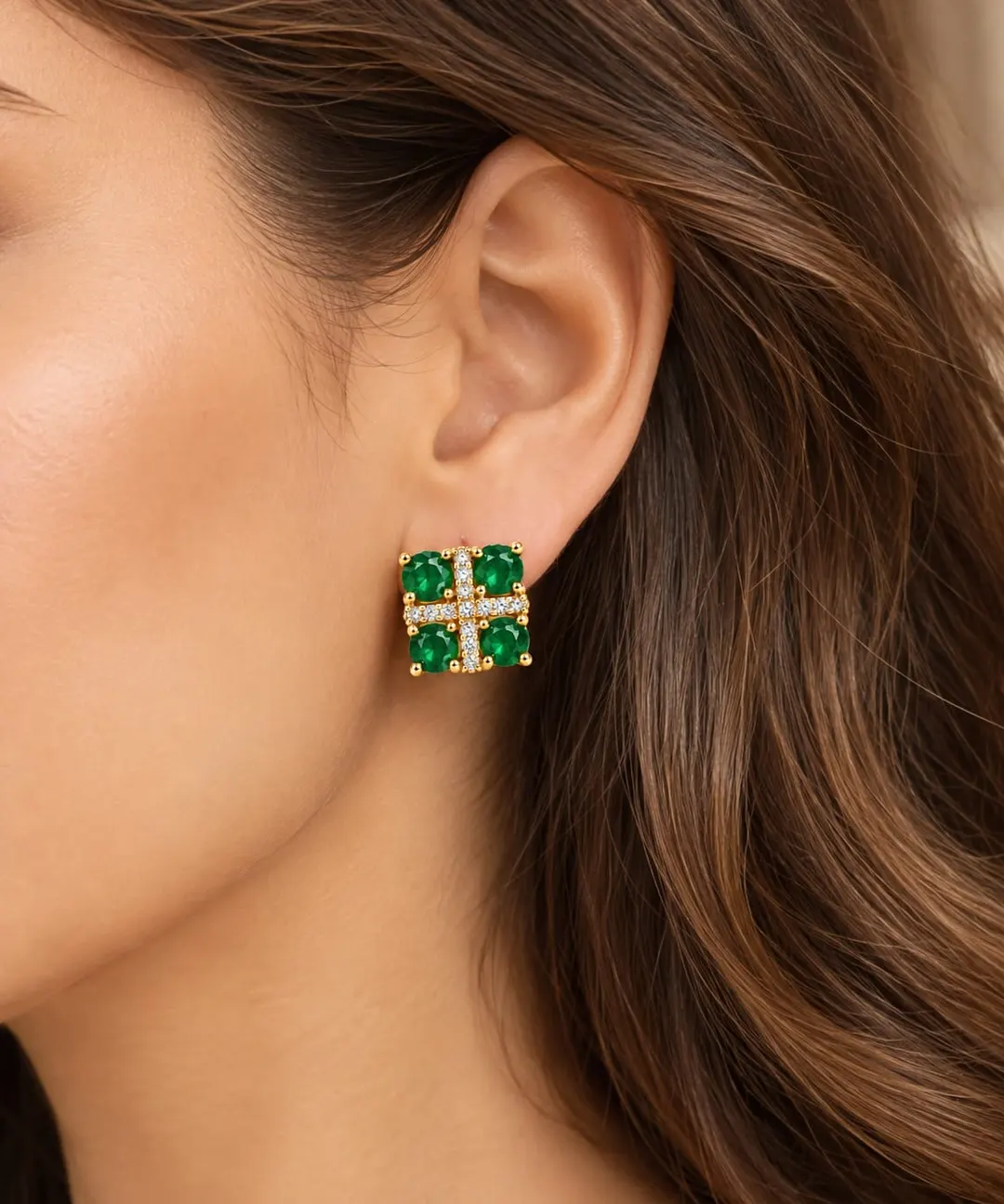 GREEN GEMSTONE SQUARE CROSS PATTERN STUD EARRING