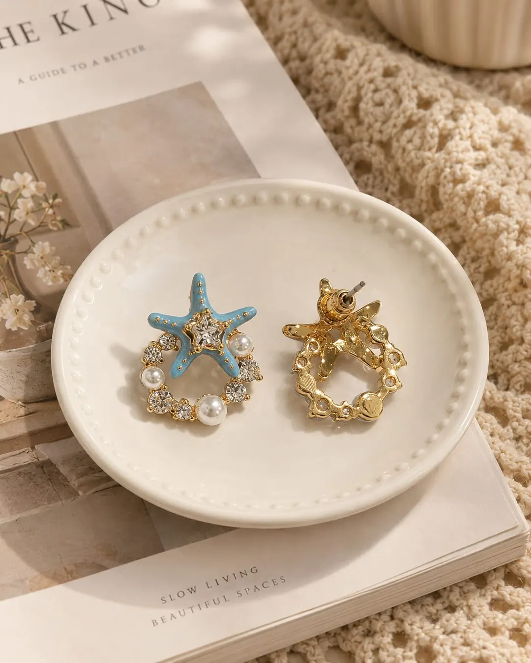 OCEAN-INSPIRED BLUE STARFISH CRYSTAL EARRING 