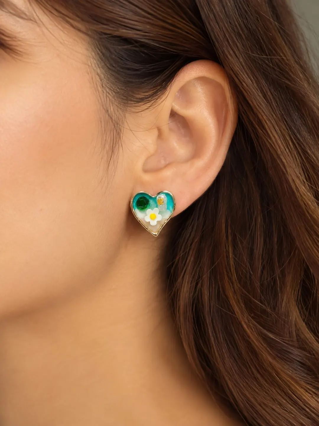 HEART RESIN STUD FLORAL & GOLD PALTED EARRINGS