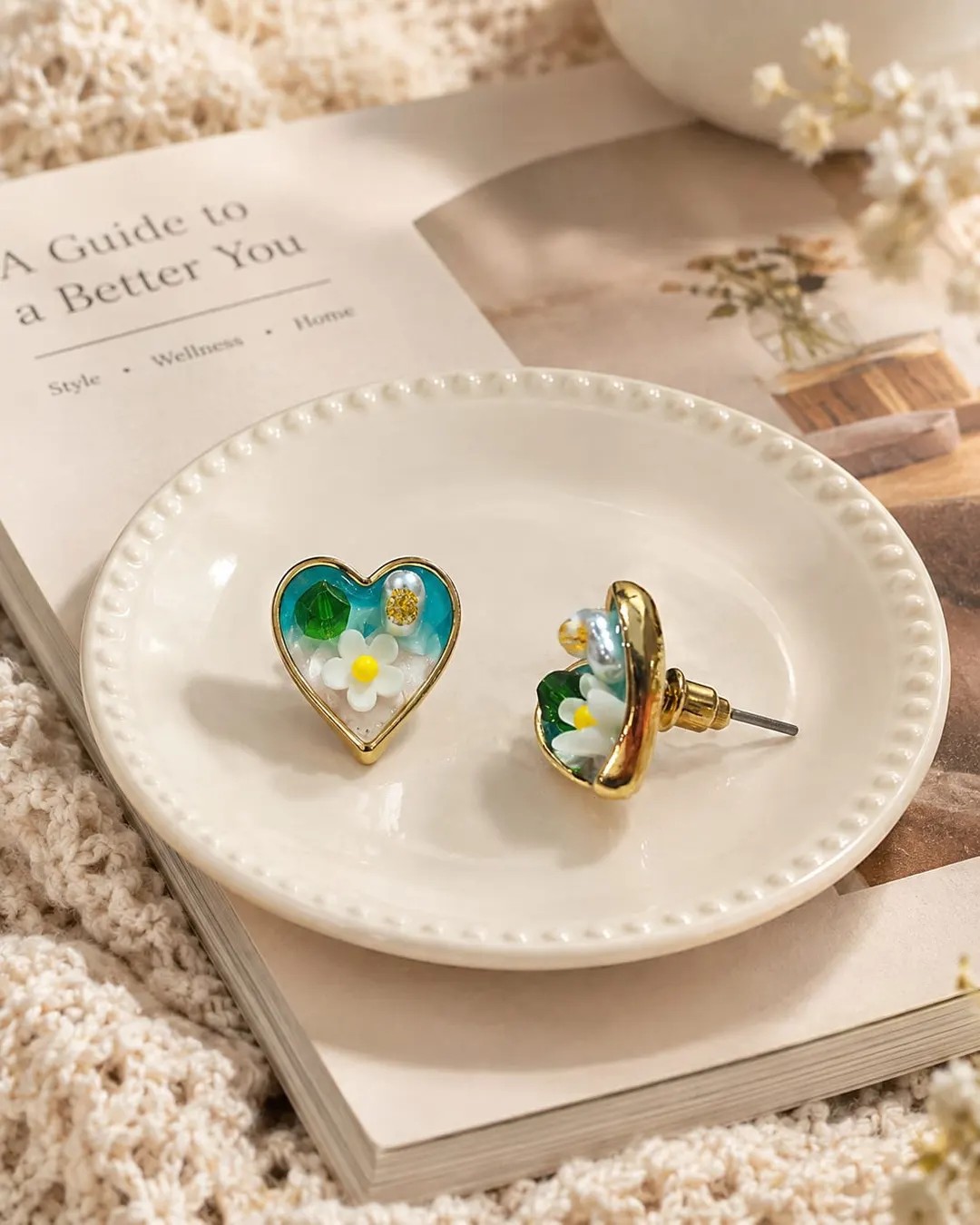 HEART RESIN STUD FLORAL & GOLD PALTED EARRINGS