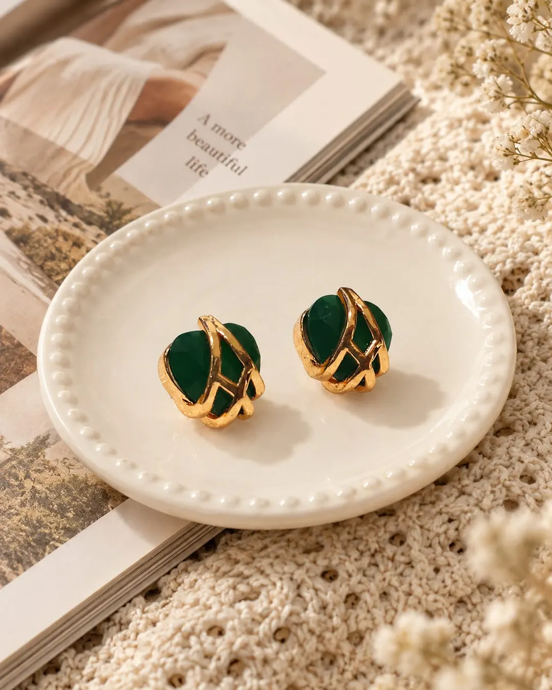 VINTAGE INSPIRED HEART EARRINGS WITH GOLD PALTED