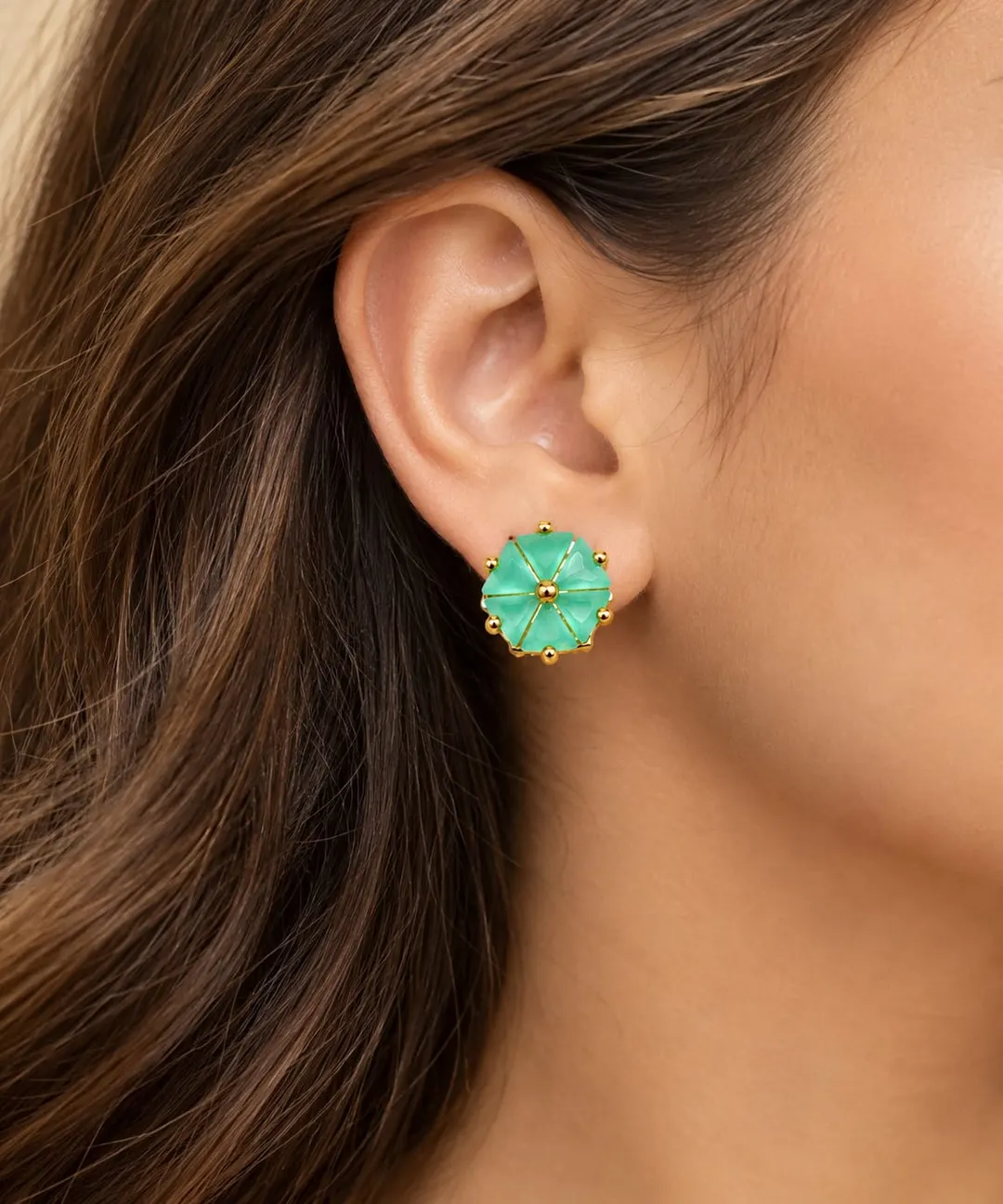 GOLD-TONE GEOMETRIC FLOWER DESIGN FASHION EARRINGS