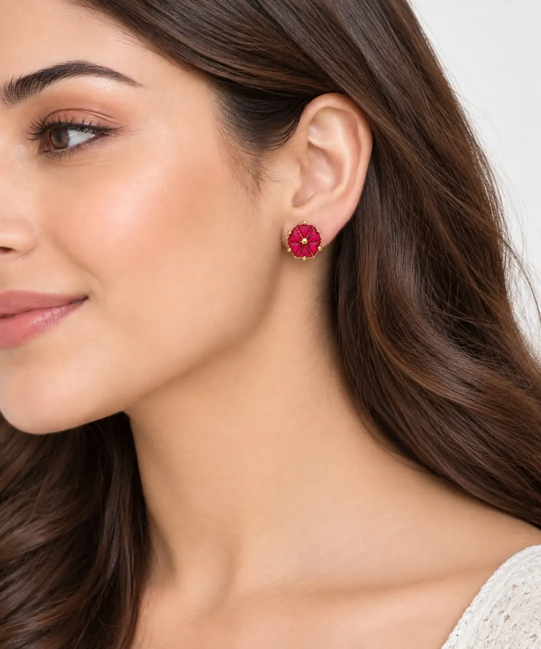 PINK FLORAL STONE STUD EARRINGS
