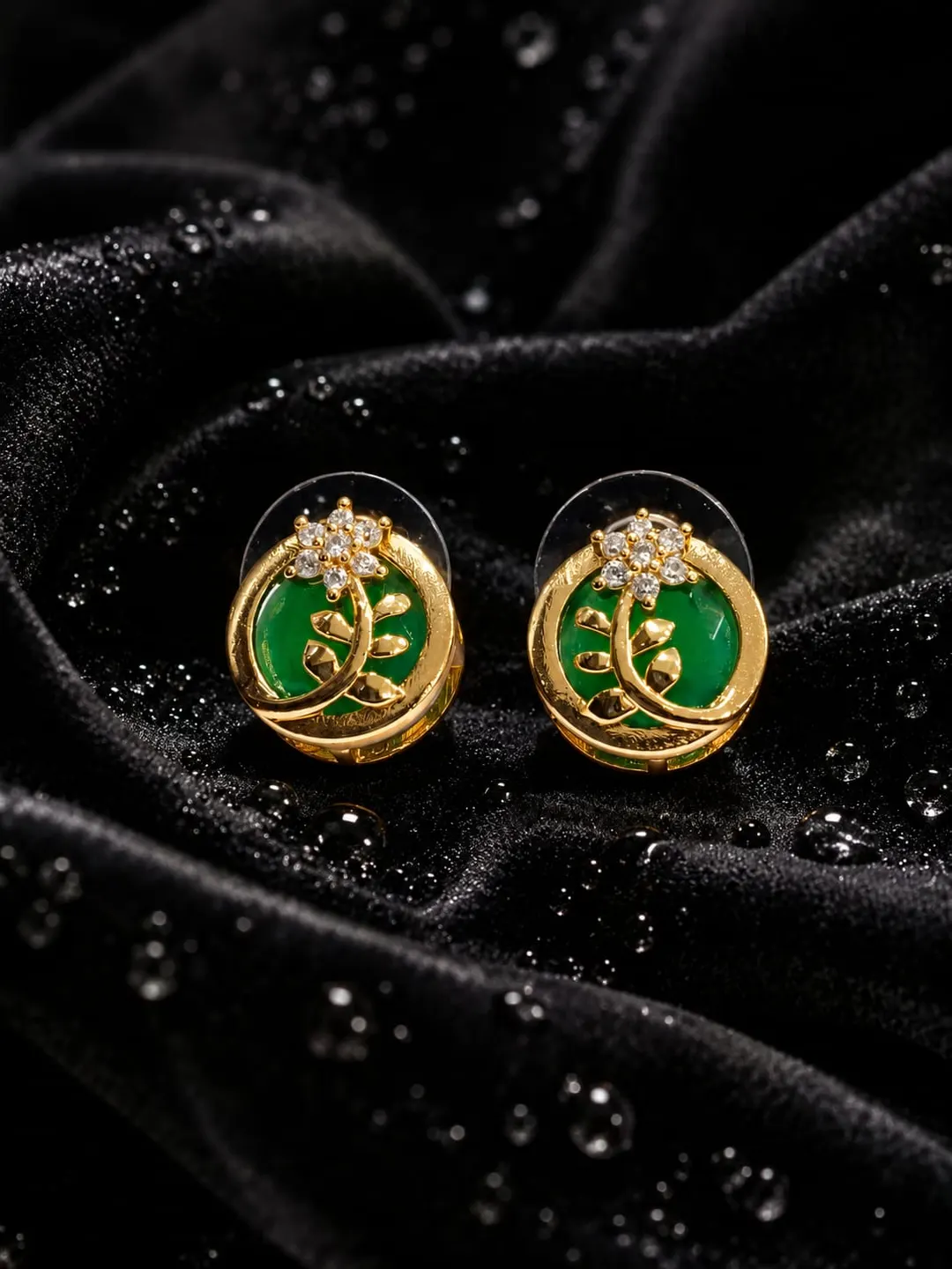 GOLD -PLATED EMERALD GREEN LEAF & FLOWER STUD EARRING 