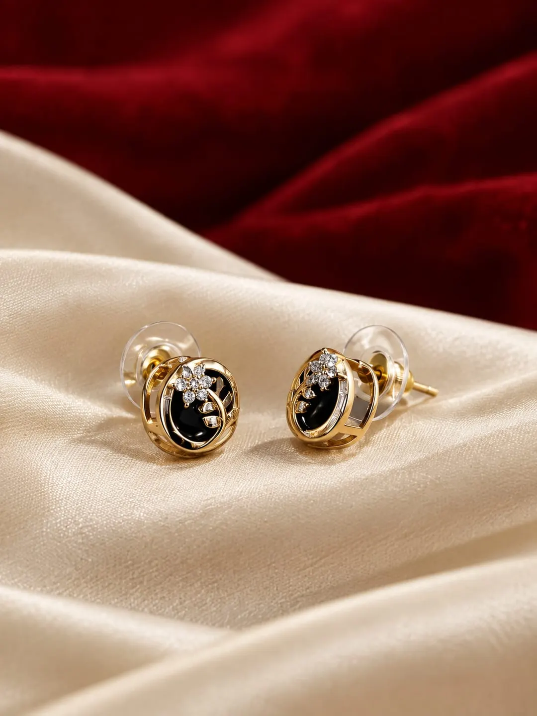 GOLD TONED ROUND FLORAL LEAF STUD EARRING 