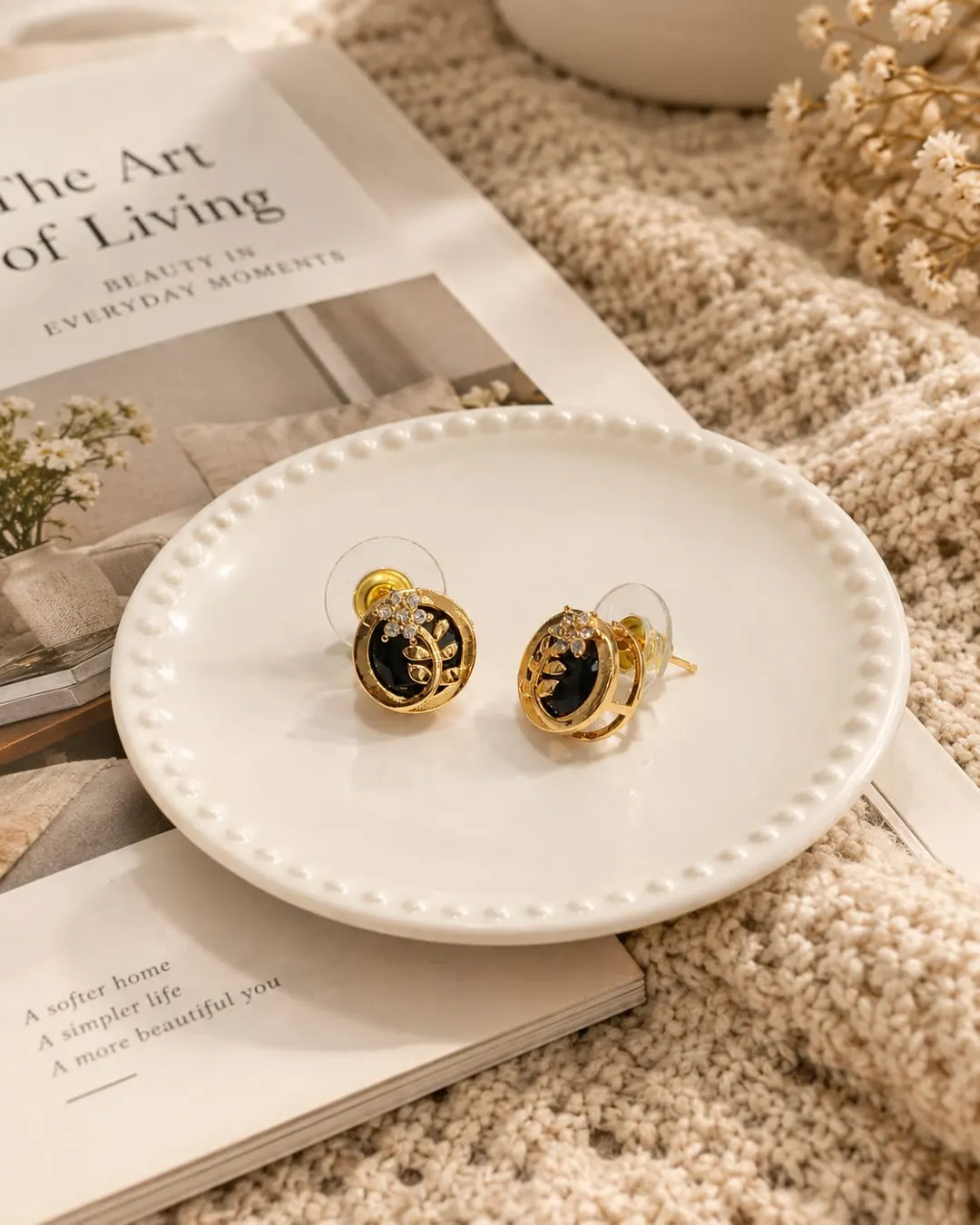 GOLD TONED ROUND FLORAL LEAF STUD EARRING 