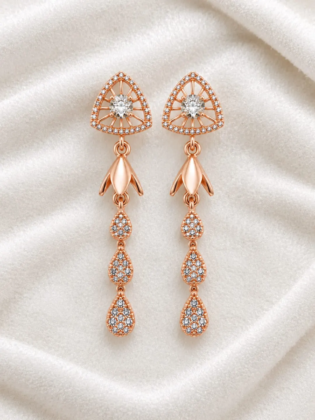 ROSE GOLD OPENWORK TRAINGLE DANGLE EARRINGS