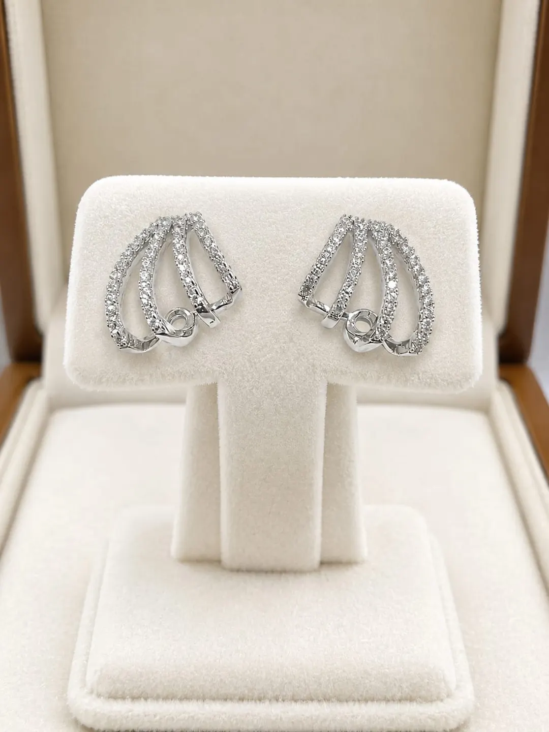 ELEGANT TRIPLE LOOP CRYSTAL RHINESTONE DROP EARRINGS