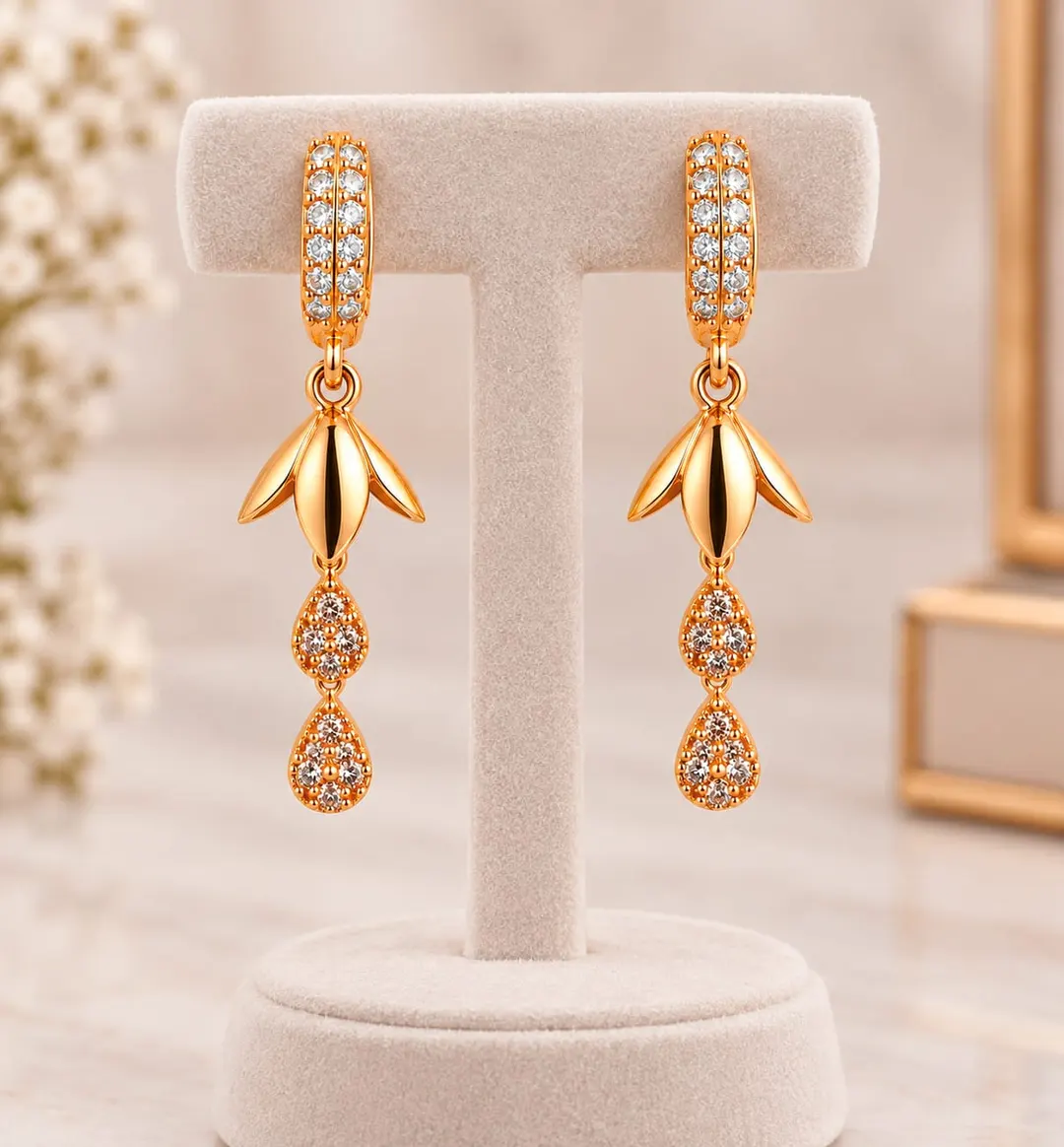 GOLDEN FLORAL CRYSTAL DROP EARRINGS