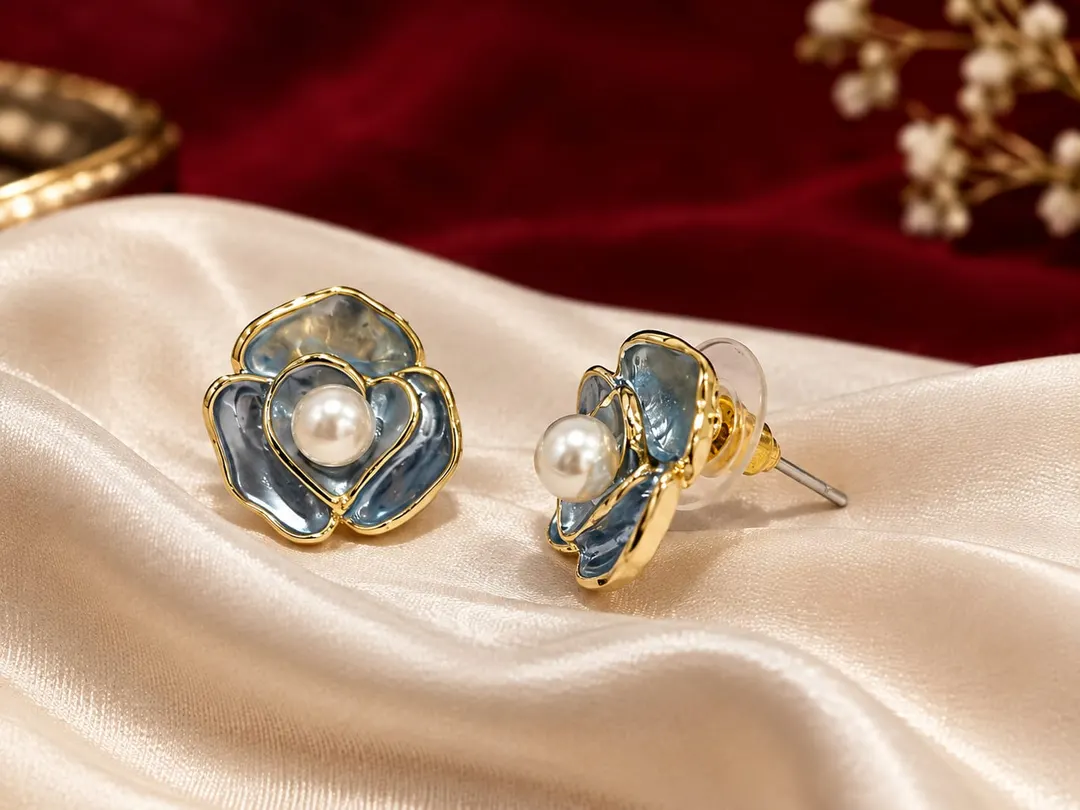 BLUE ENAMEL FLOWER PEARL EARRINGS