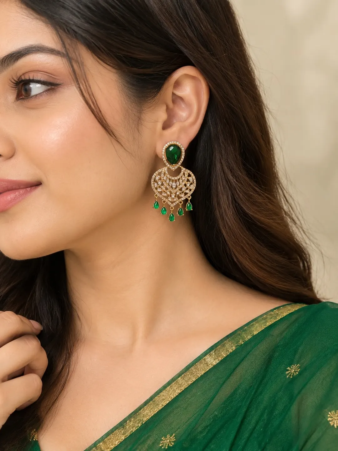 ROYAL EMERALD GREEN GOLD-TONE FILIGREE CHANDELIER EARRINGS