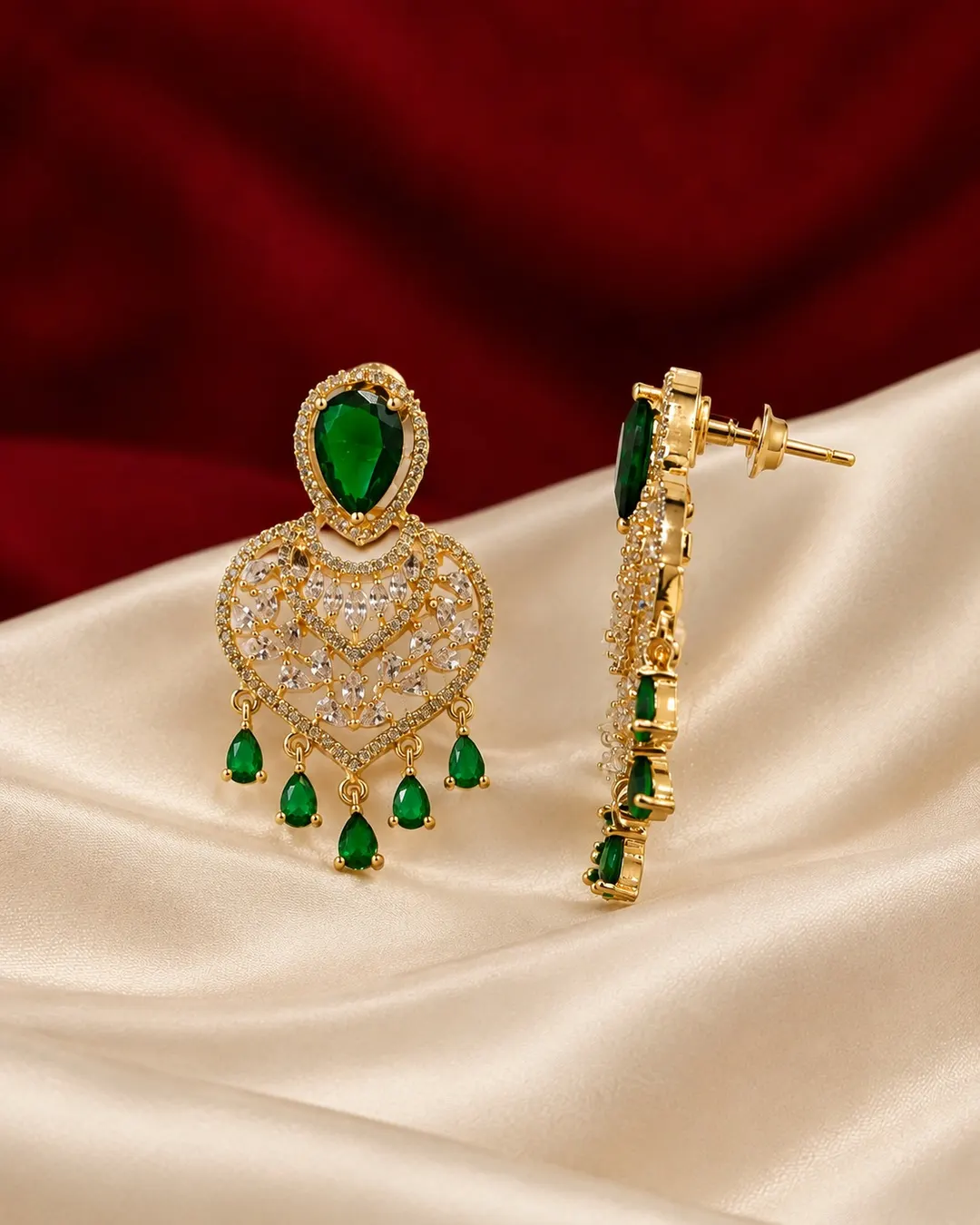 ROYAL EMERALD GREEN GOLD-TONE FILIGREE CHANDELIER EARRINGS