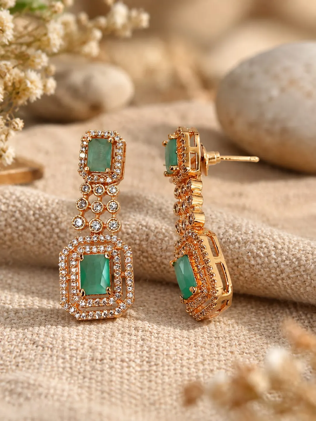 EMERALD GREEN RECTANGULAR GEOMETRIC DROP EARRING