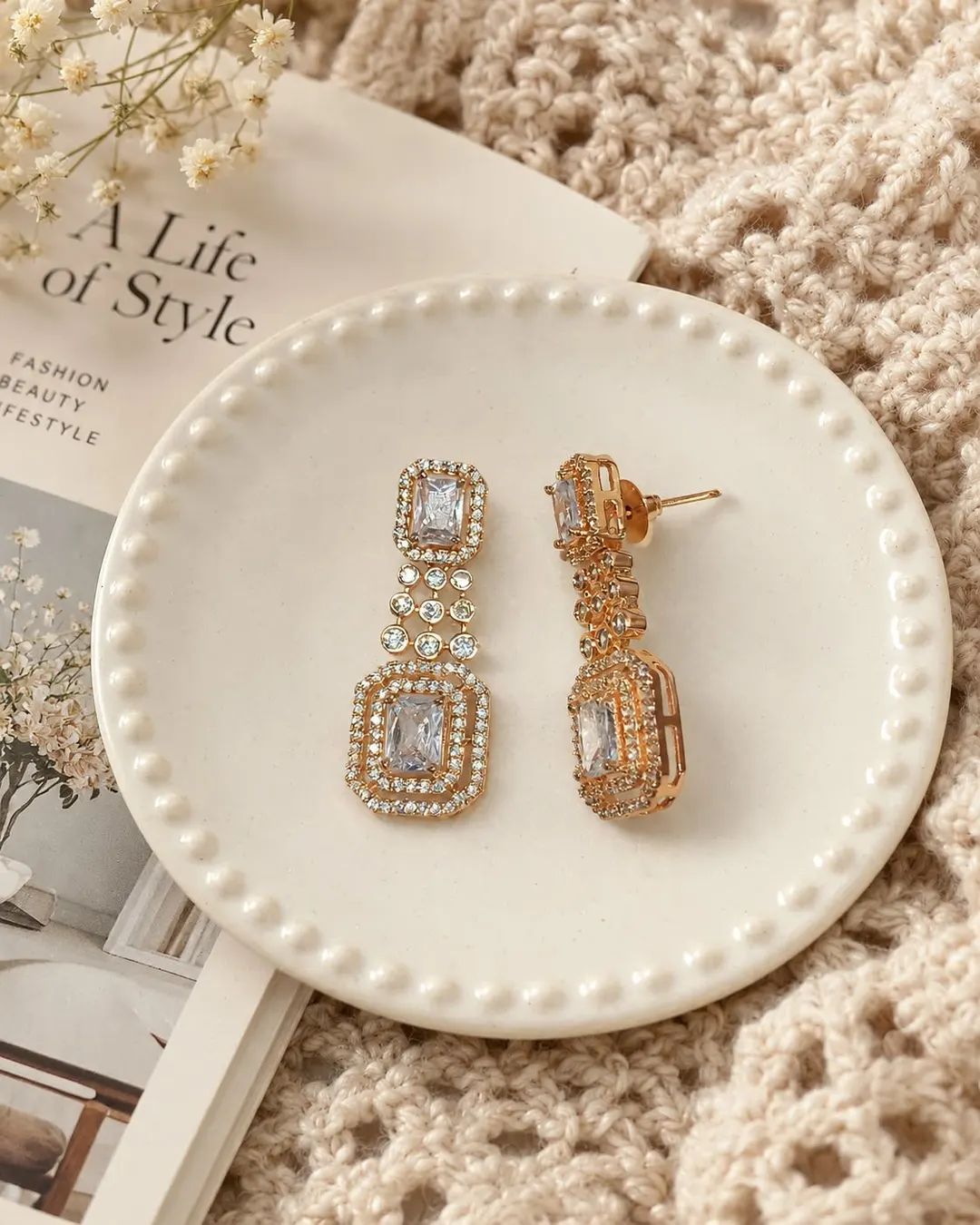 ELEGANT EMERALD-CUT CRYSTAL DOUBLE DROP EARRING