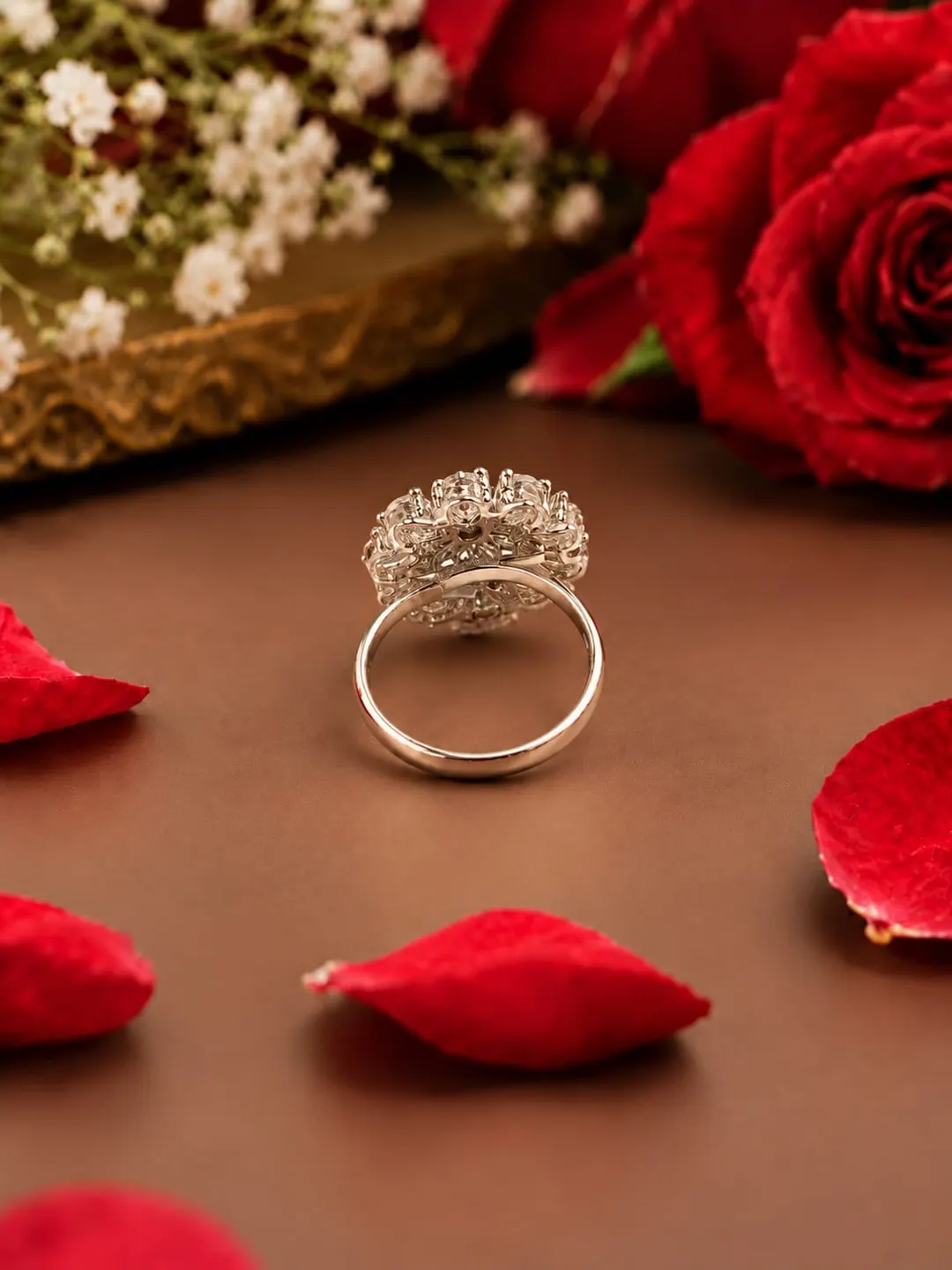 CRYSTAL BLOOM FLORAL RING.