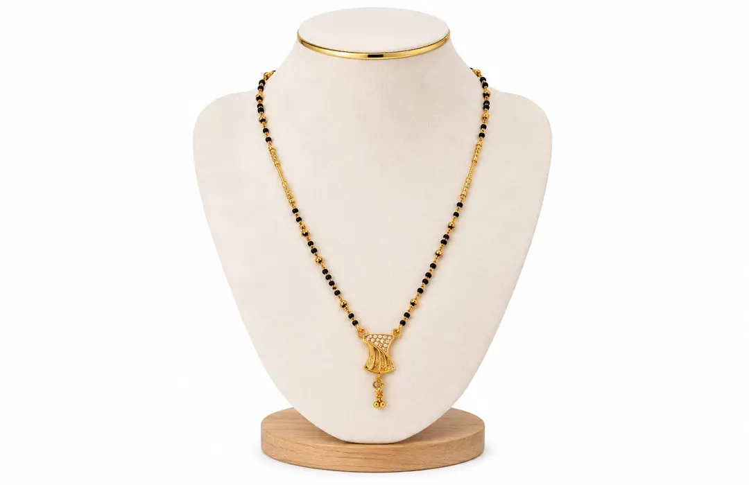 TRADITIONAL BLACK BEADS GOLD-TONE CHAIN MANGALSUTRA 