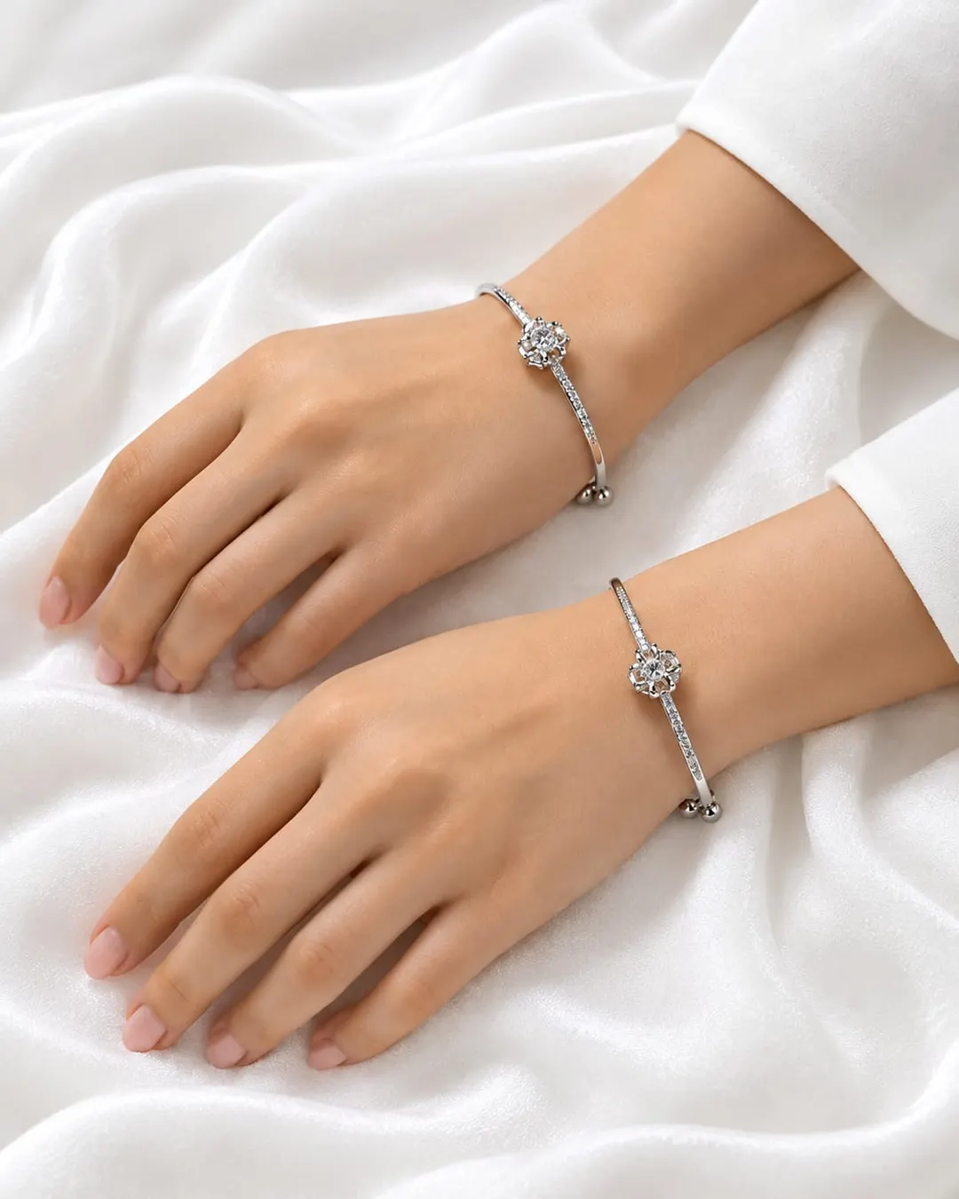 ELEGANT SILVER-TONE FLORAL CHARM BANGLES