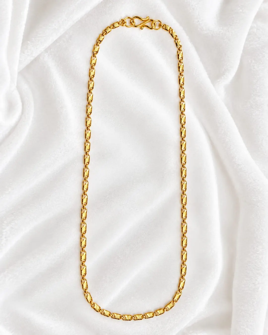 ELEGANT GOLD-TONE TEXTURED LINK CHAIN MEN