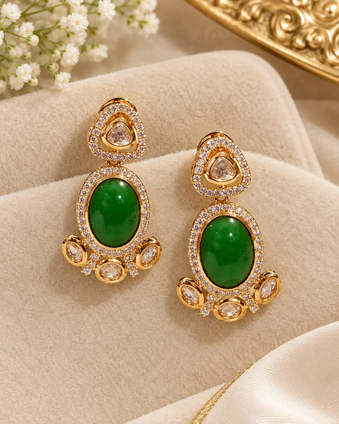 ROYAL EMERALD GREEN STONE KUNDAN DROP EARRINGS