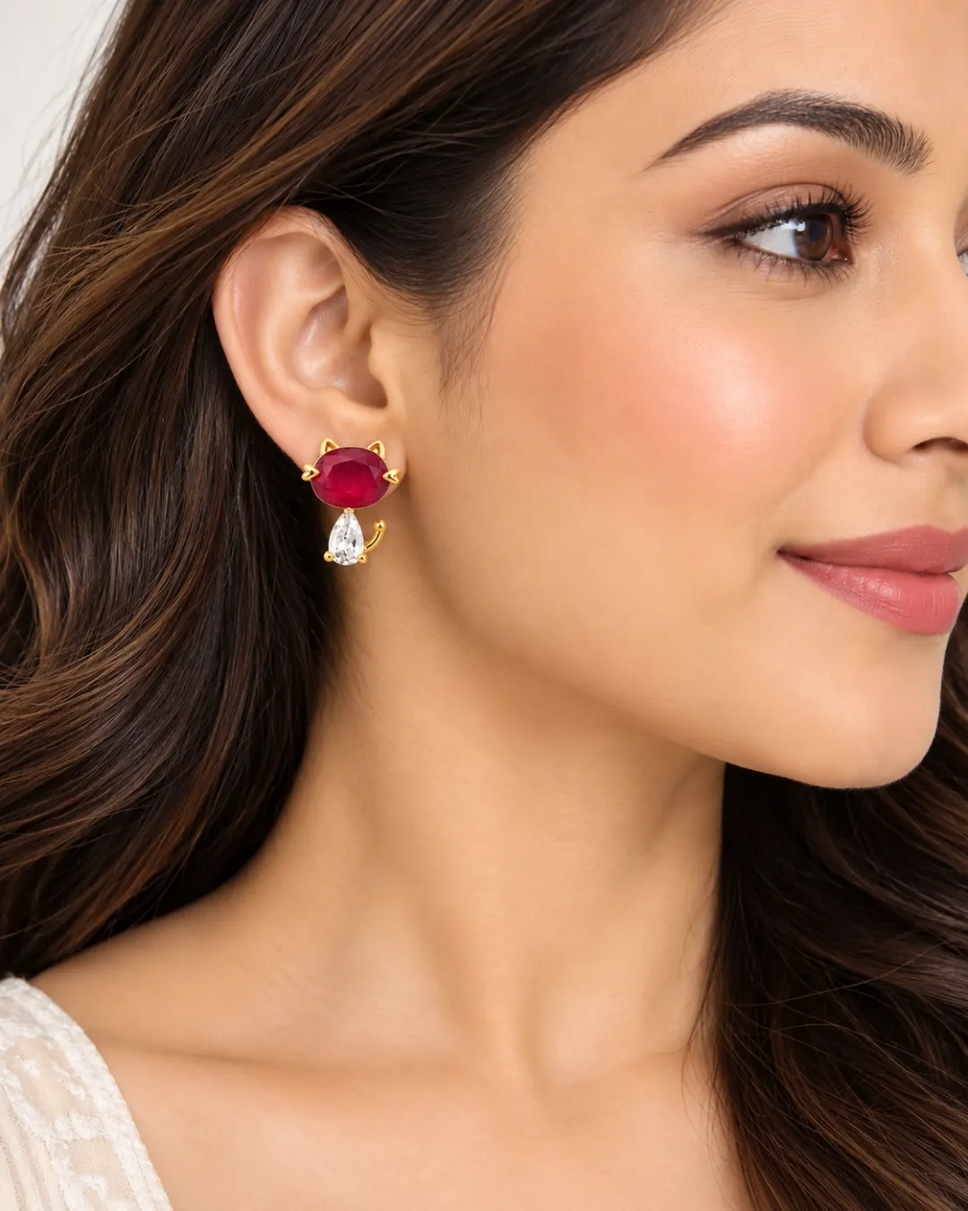 RUBY RED CAT DESIGN STUD EARRINGS