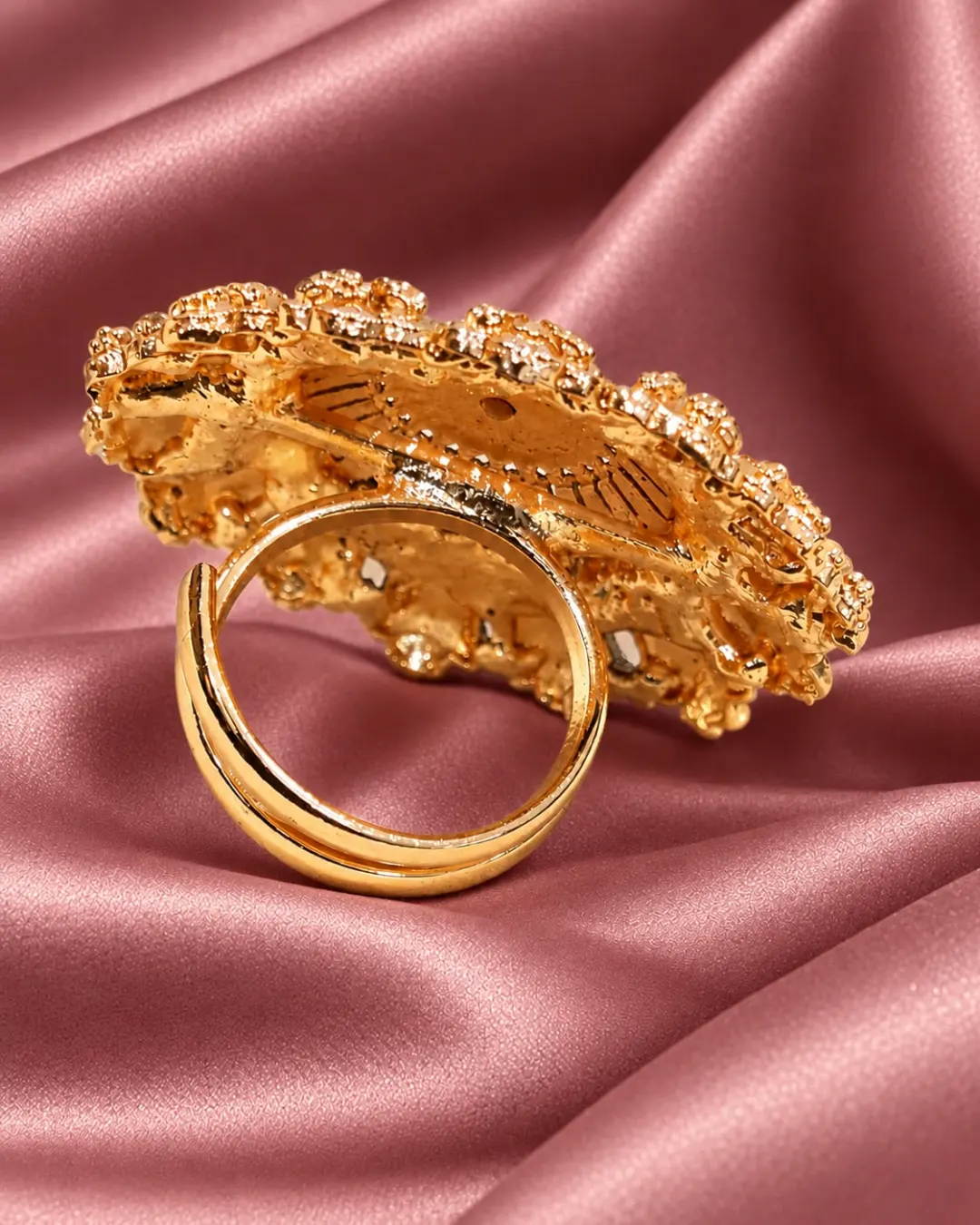 ROYAL ANTIQUE GOLD PLATED FLORAL RING