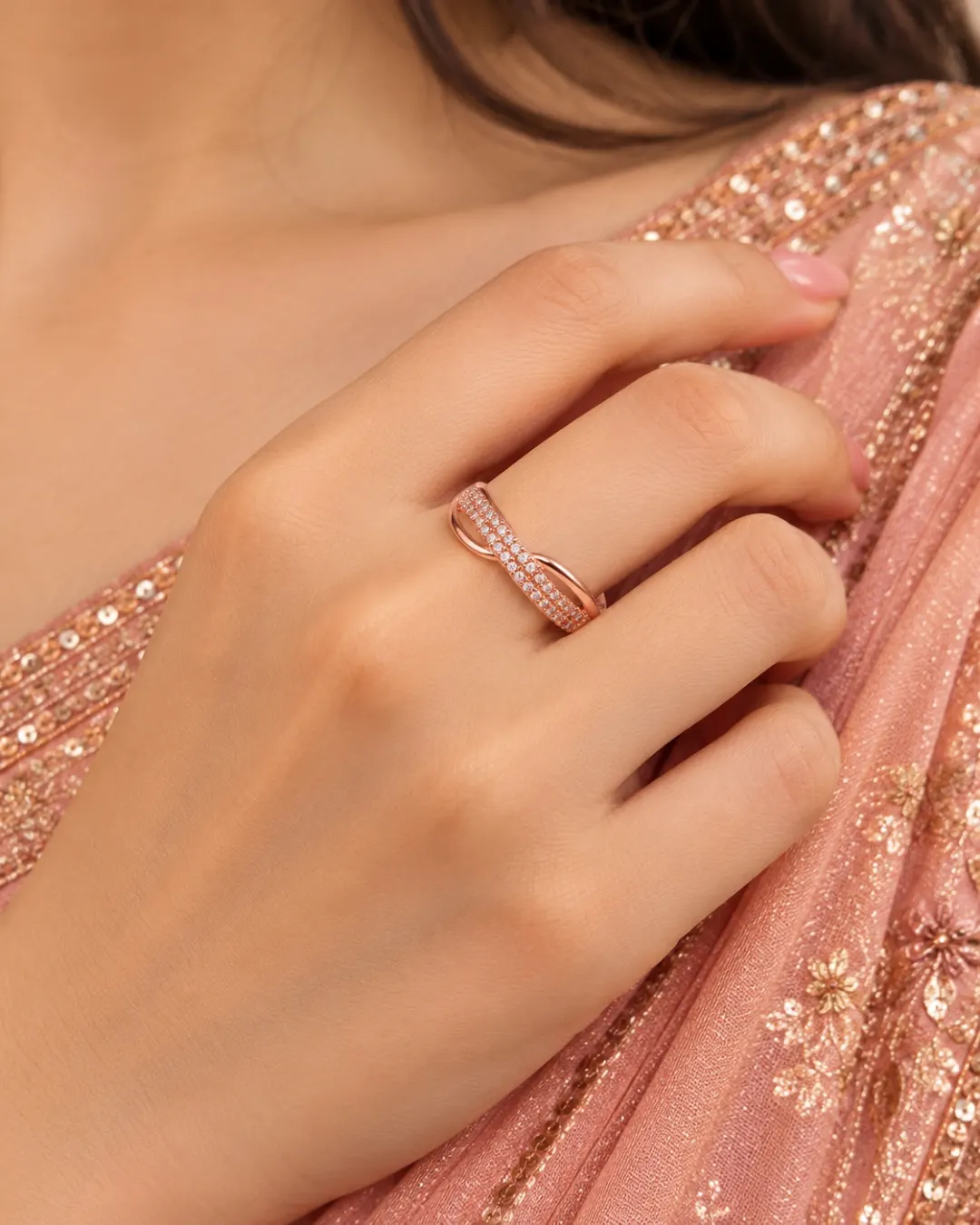 ROSE GOLD SPARKLING INFINITY RING