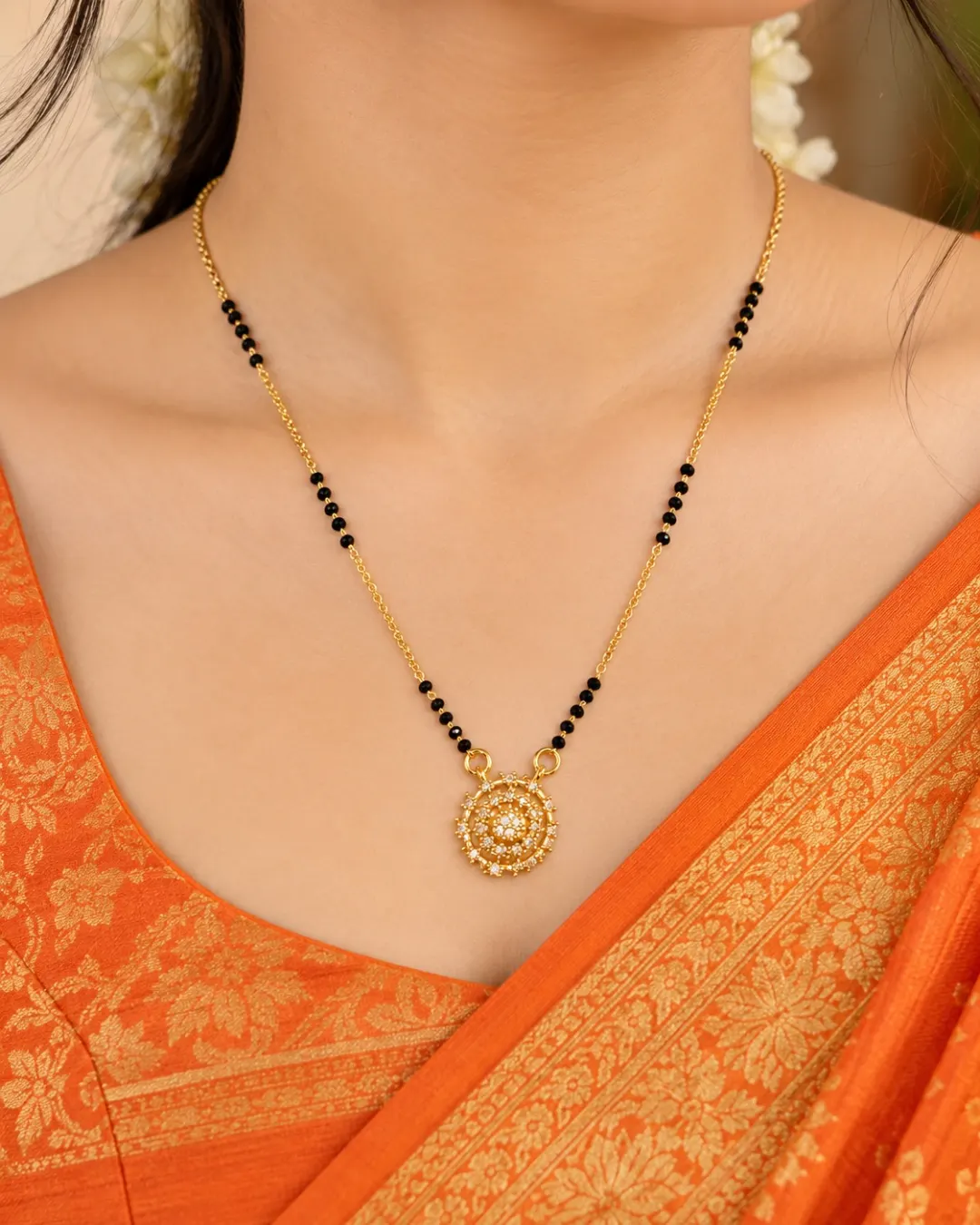 ELEGANT GOLD-TONE FLORAL PENDANT BLACK BEADS MANGALSUTRA