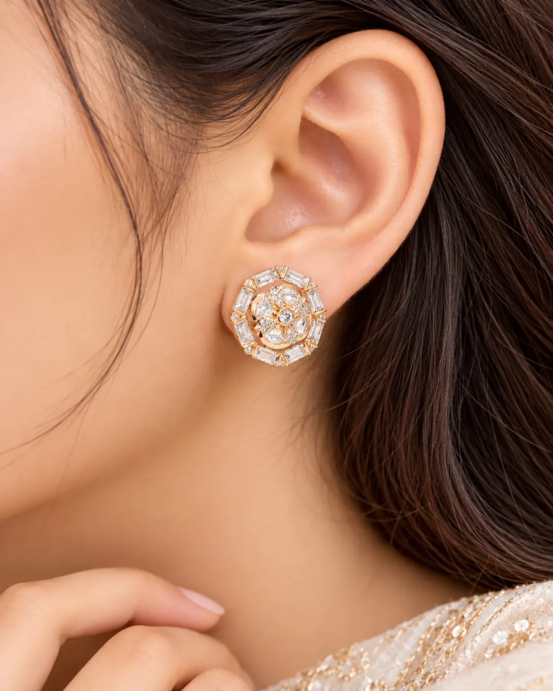 GOLD-TONE AMERICAN DIAMOND STUD EARRING
