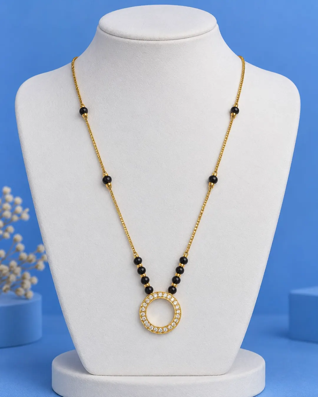 GOLD PLATEDCIRCLE SHAPED PENDANT MANGALSUTRA 