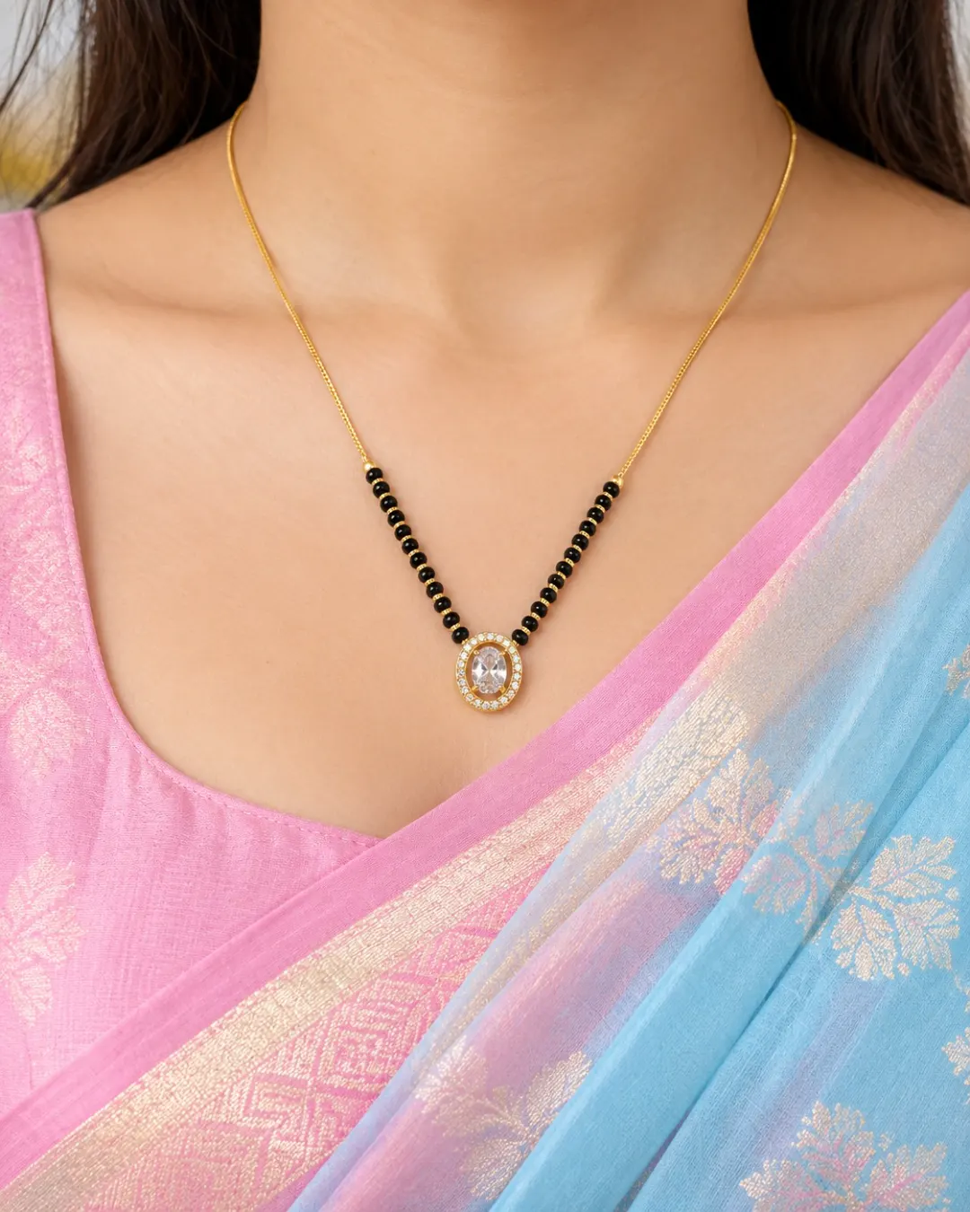 GOLDEN OVAL HALO MANGALSUTRA