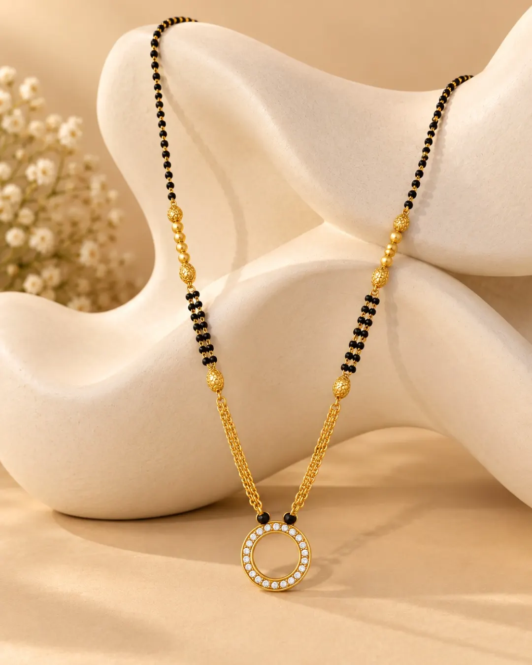 GOLDEN CIRCLE PENDANT MANGALSUTRA