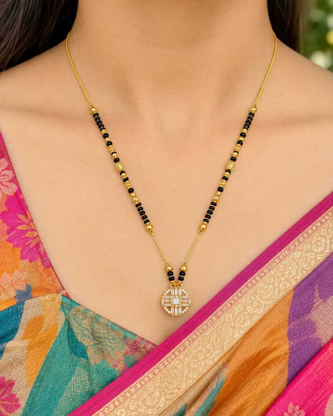 GOLDEN GEOMETRIC PENDANT MANGALSUTRA