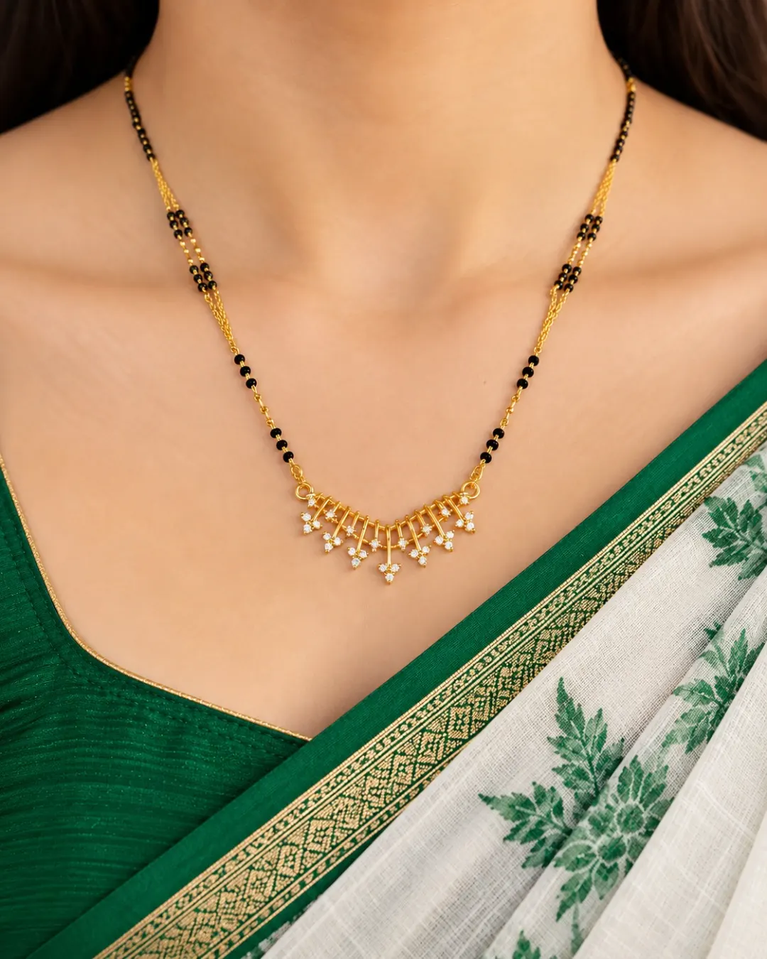 ELEGANT GOLDEN FLORAL MANGALSUTRA