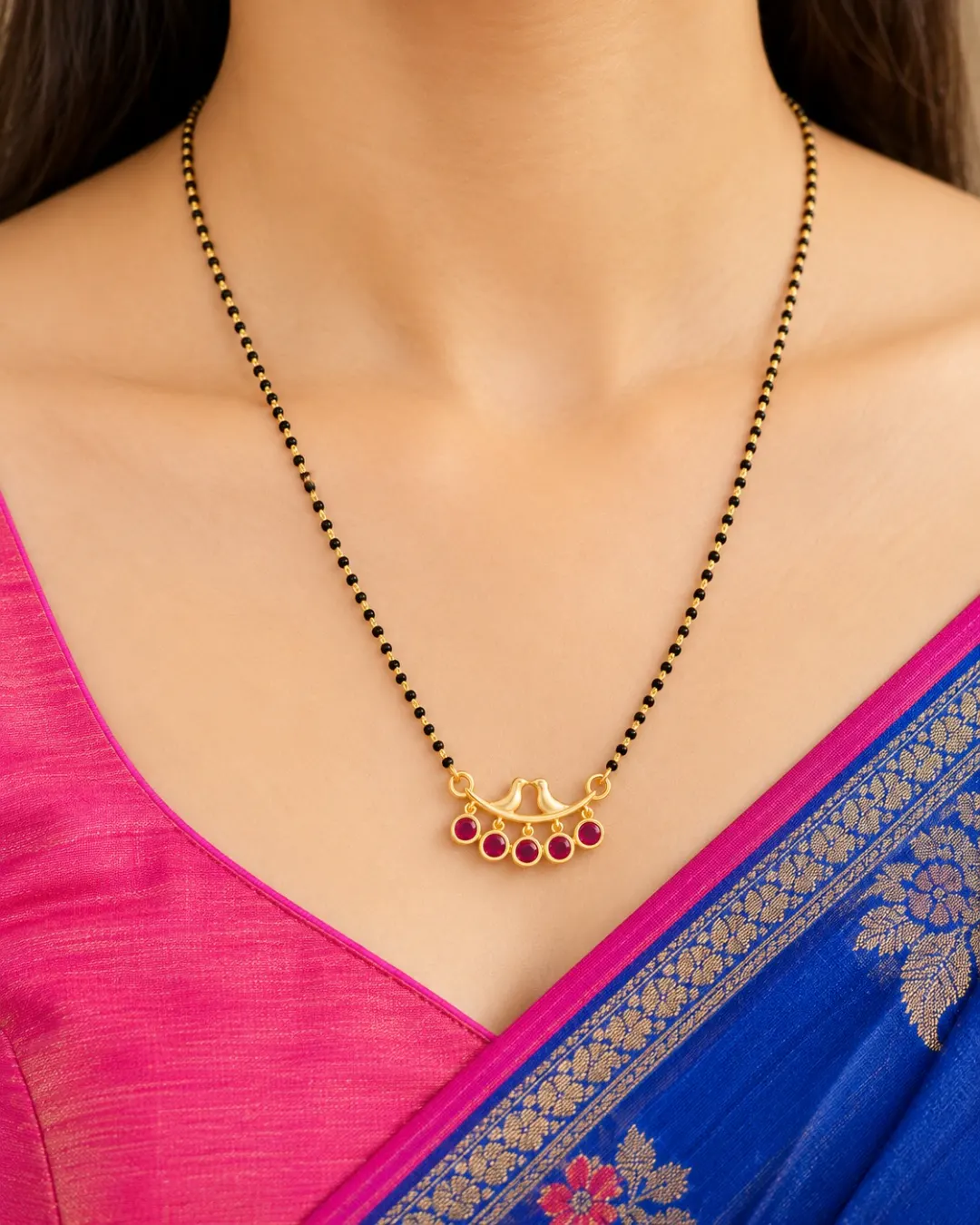 ELEGANT TWO SPARROW SHAPED PENDANT MANGALSUTRA