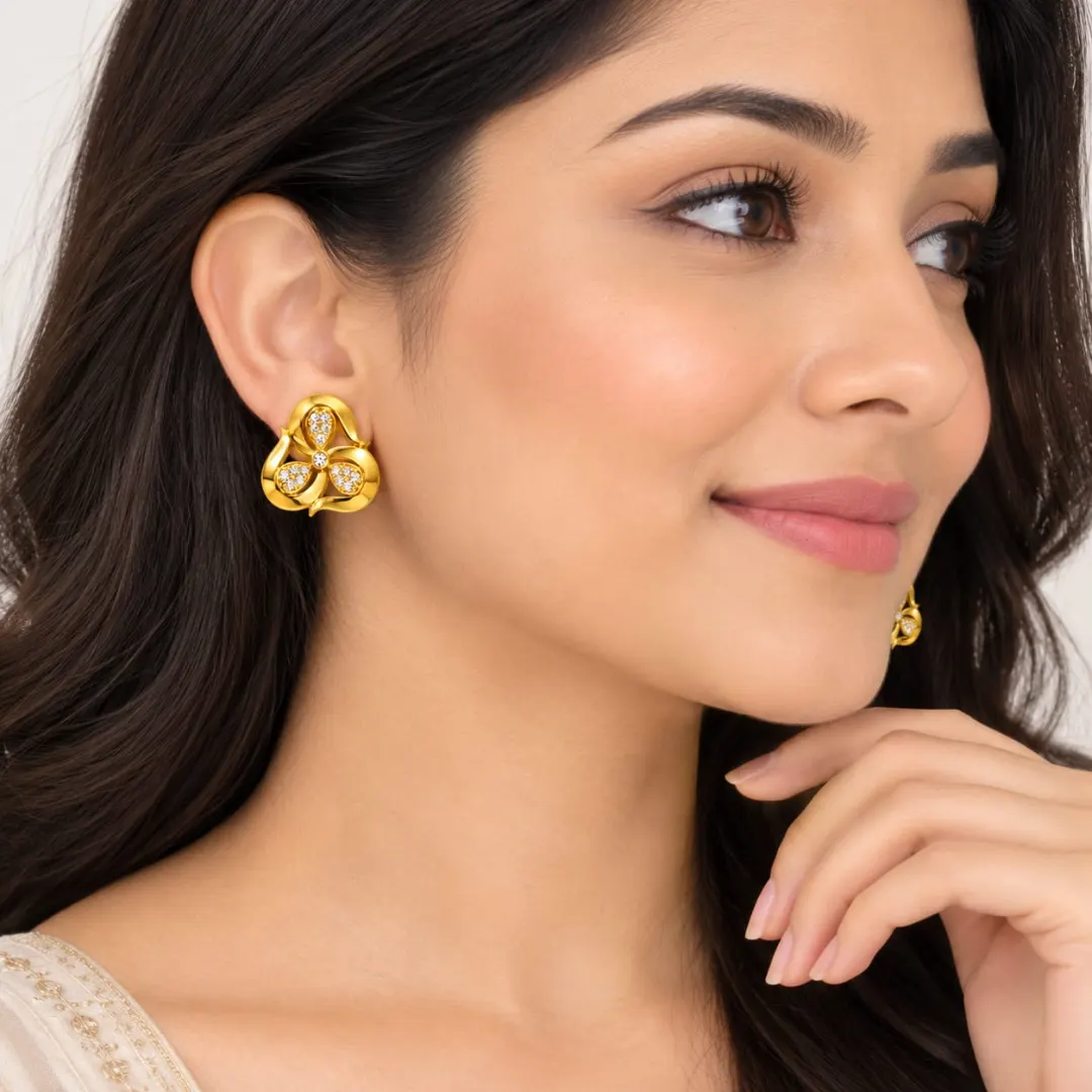 ROYAL FLORAL CRYSTAL STUD EARRINGS