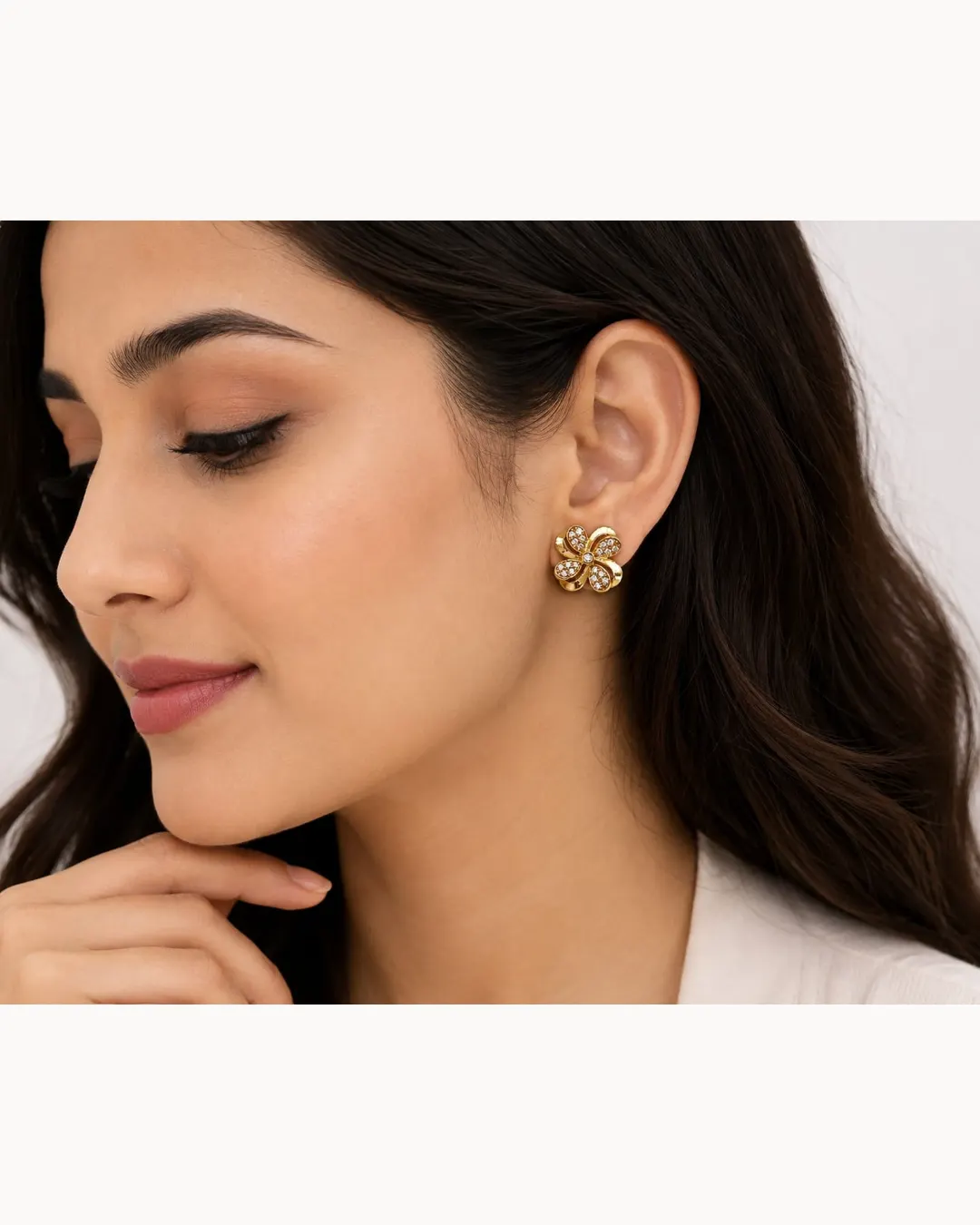 ETERNAL BLOSSOM CRYSTAL STUD EARRINGS