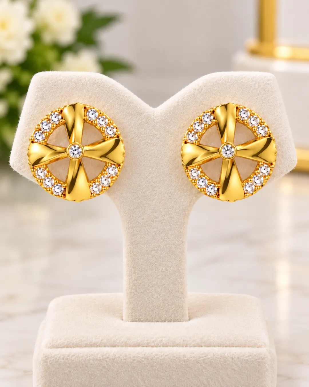 GOLDEN FLORAL WHEEL SPARKLE STUD EARRINGS