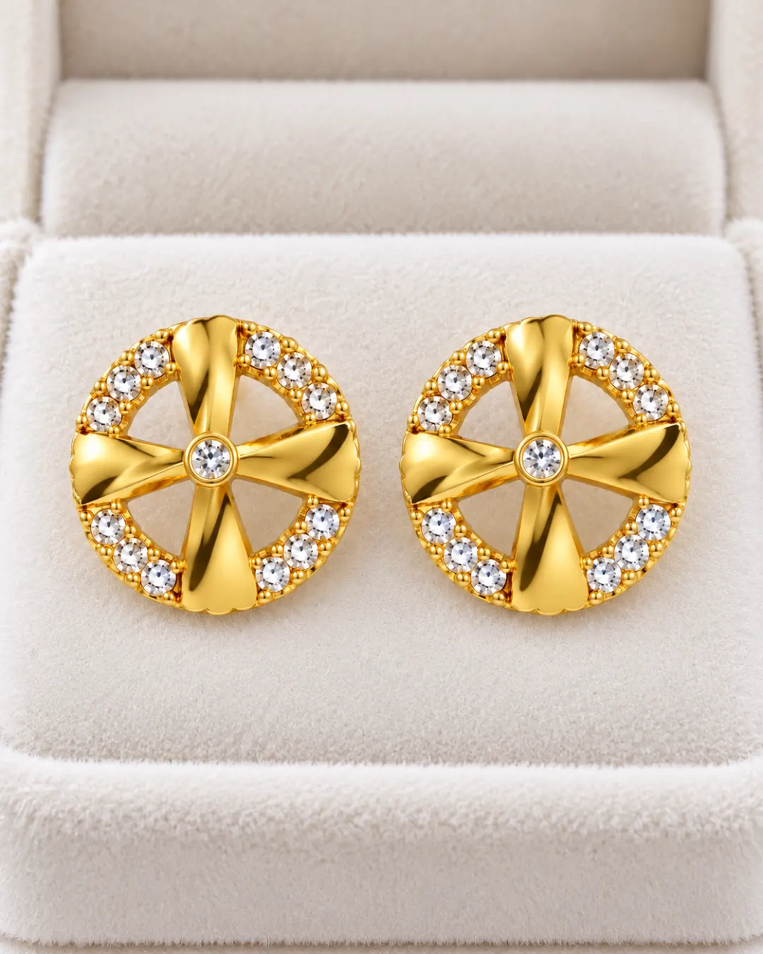 GOLDEN FLORAL WHEEL SPARKLE STUD EARRINGS